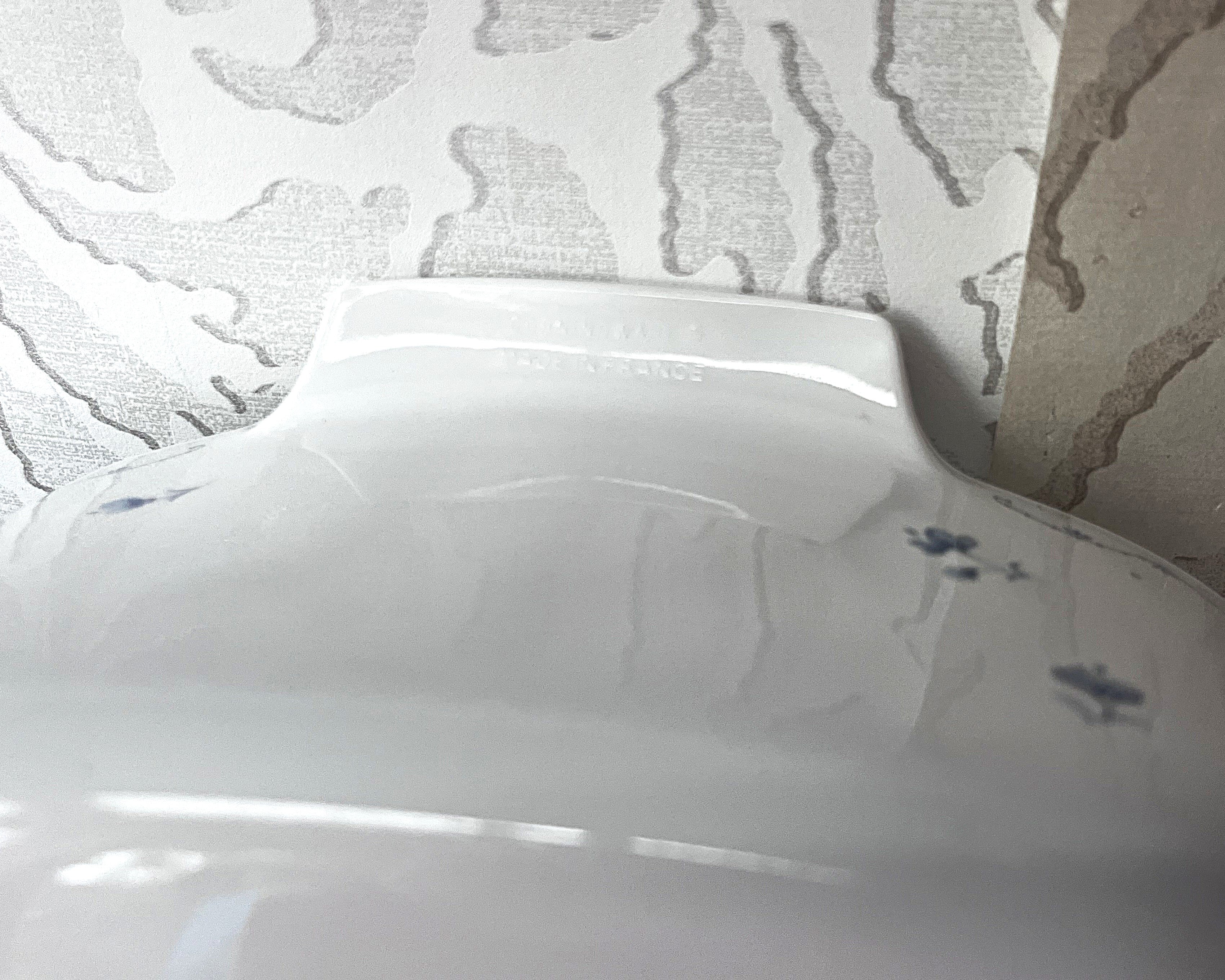 CorningWare: Provincial Blue: A-5-B Lidded Casserole