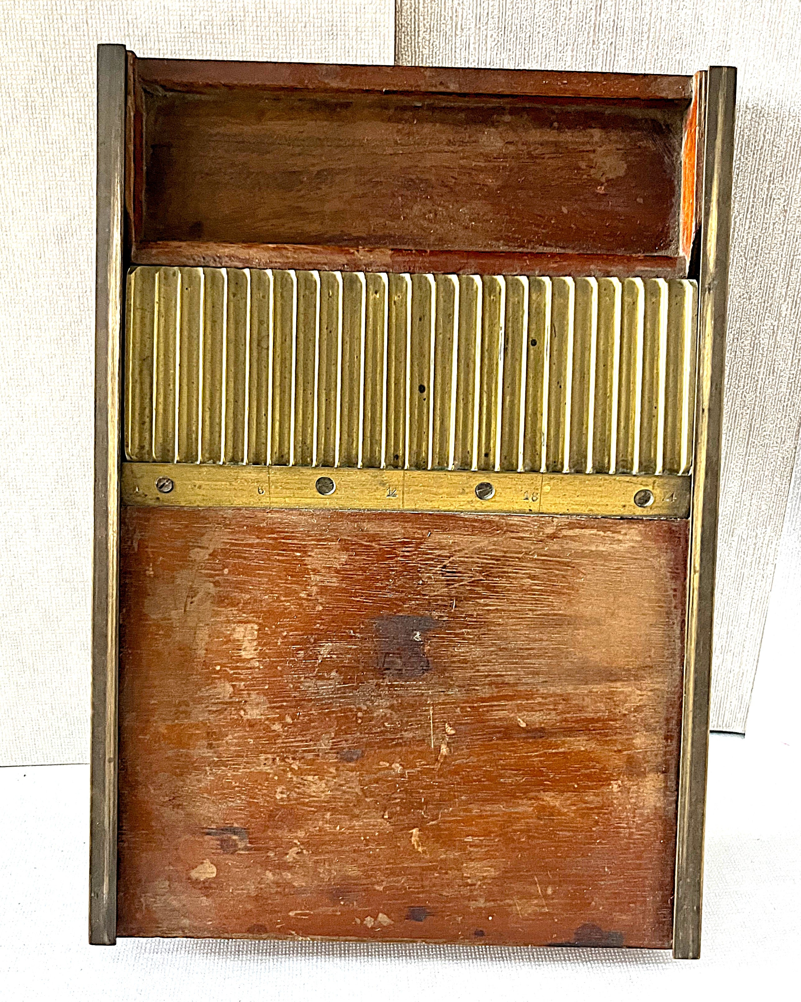 Vintage Apothecary: Rare Complete 24-Pill Victorian Apothecary Roller