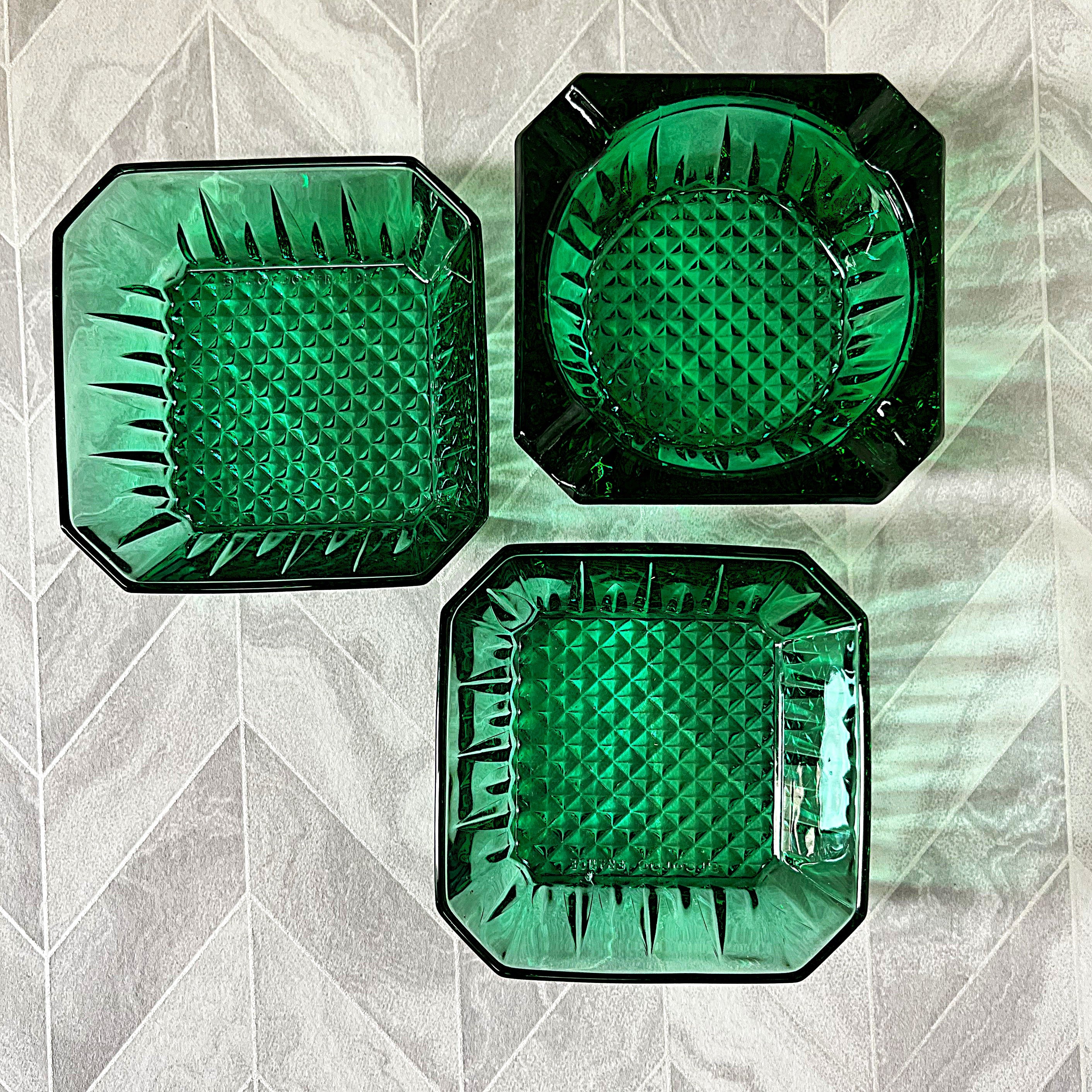 Arcoroc: Appetizer Bowls & an Ashtray, Emerald Green