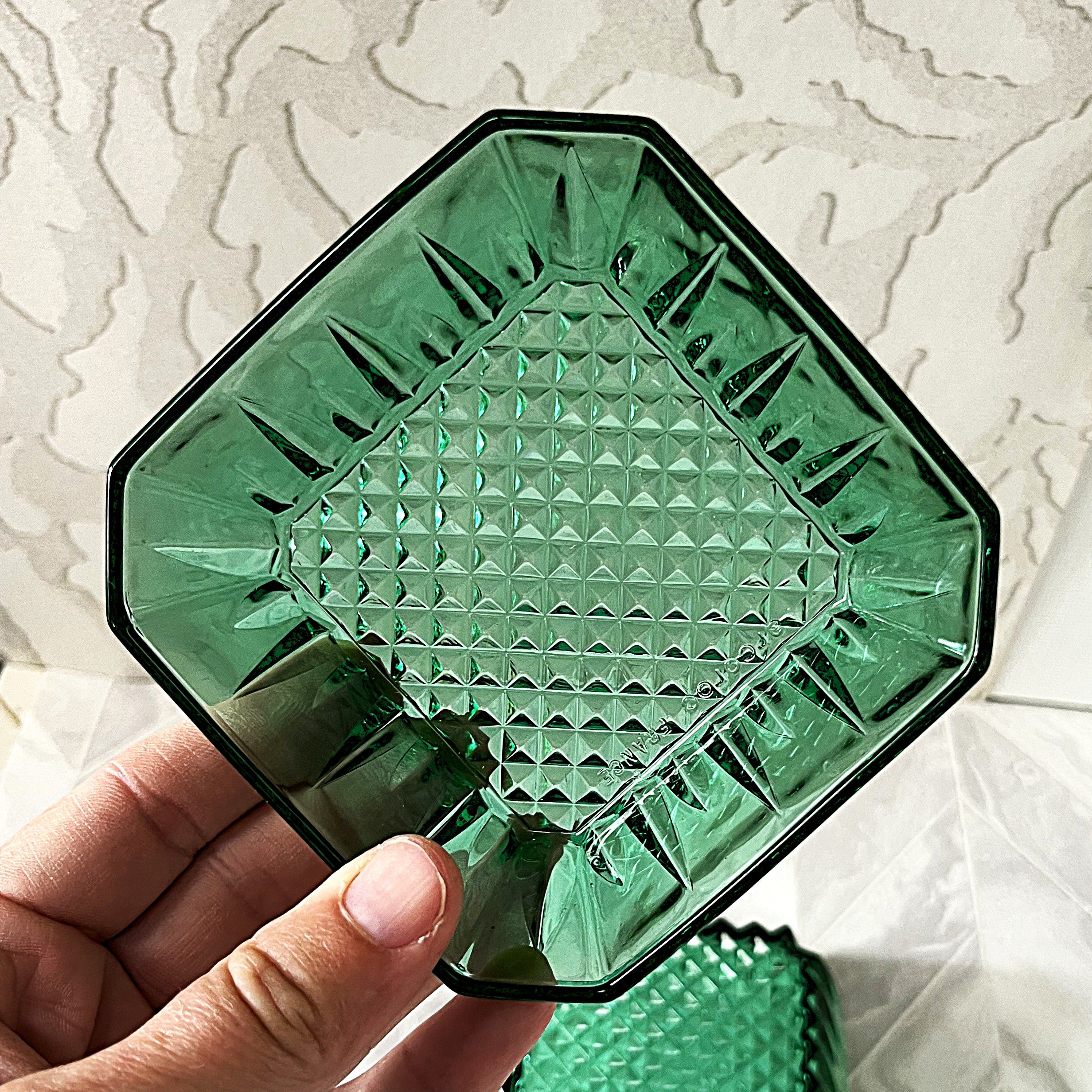 Arcoroc: Appetizer Bowls & an Ashtray, Emerald Green
