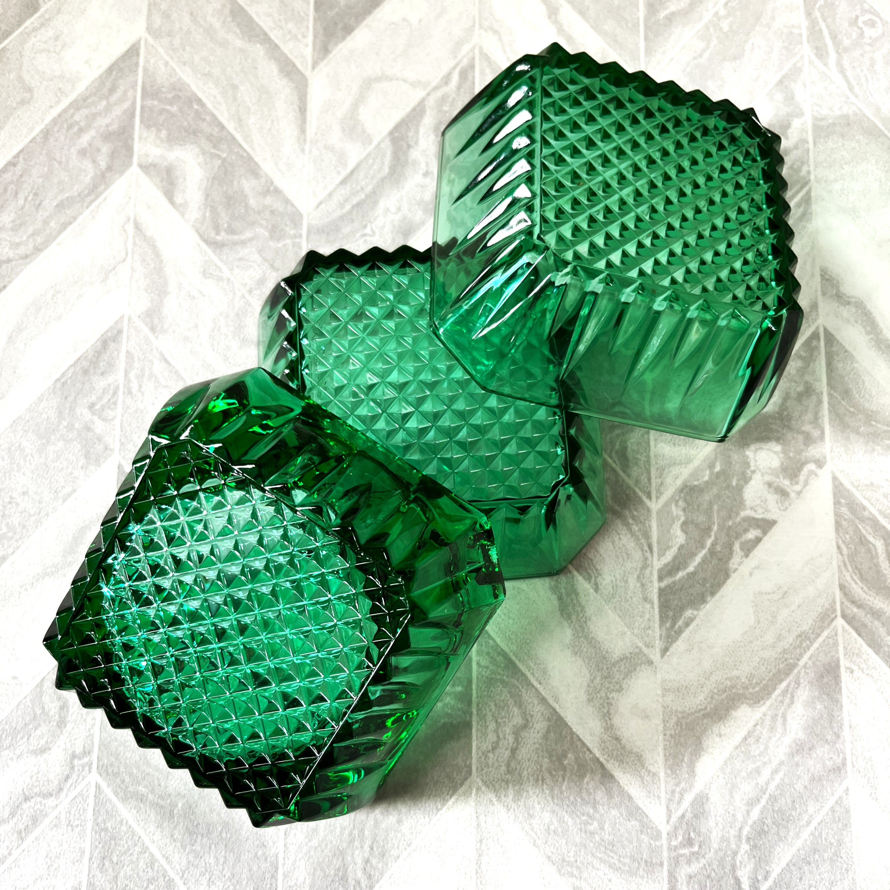 Arcoroc: Appetizer Bowls & an Ashtray, Emerald Green