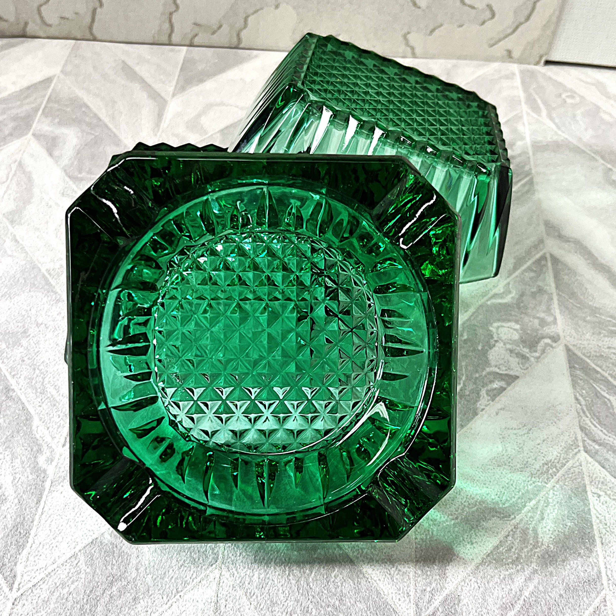 Arcoroc: Appetizer Bowls & an Ashtray, Emerald Green