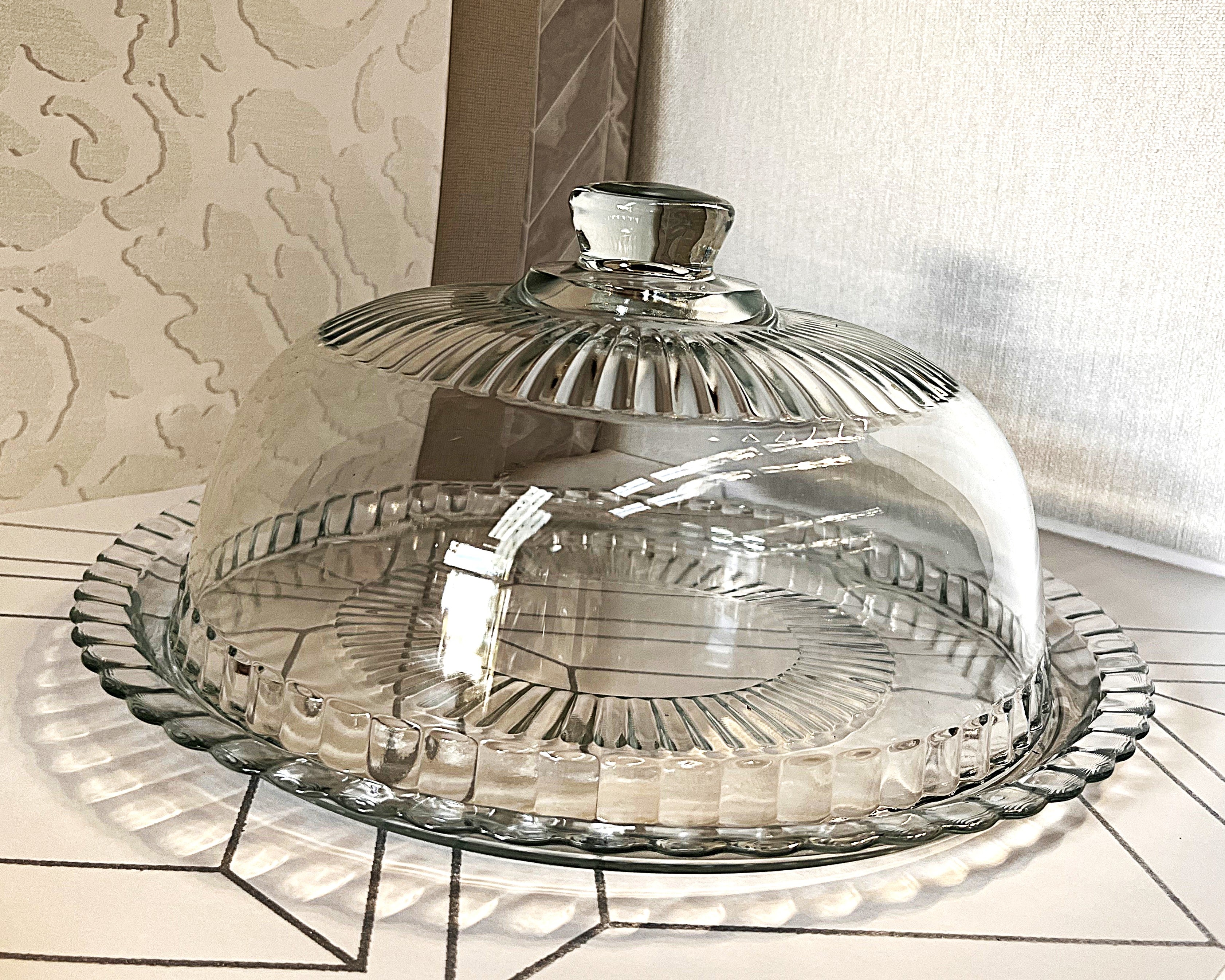 Arcoroc: Large Cake Dome with Matching Platter