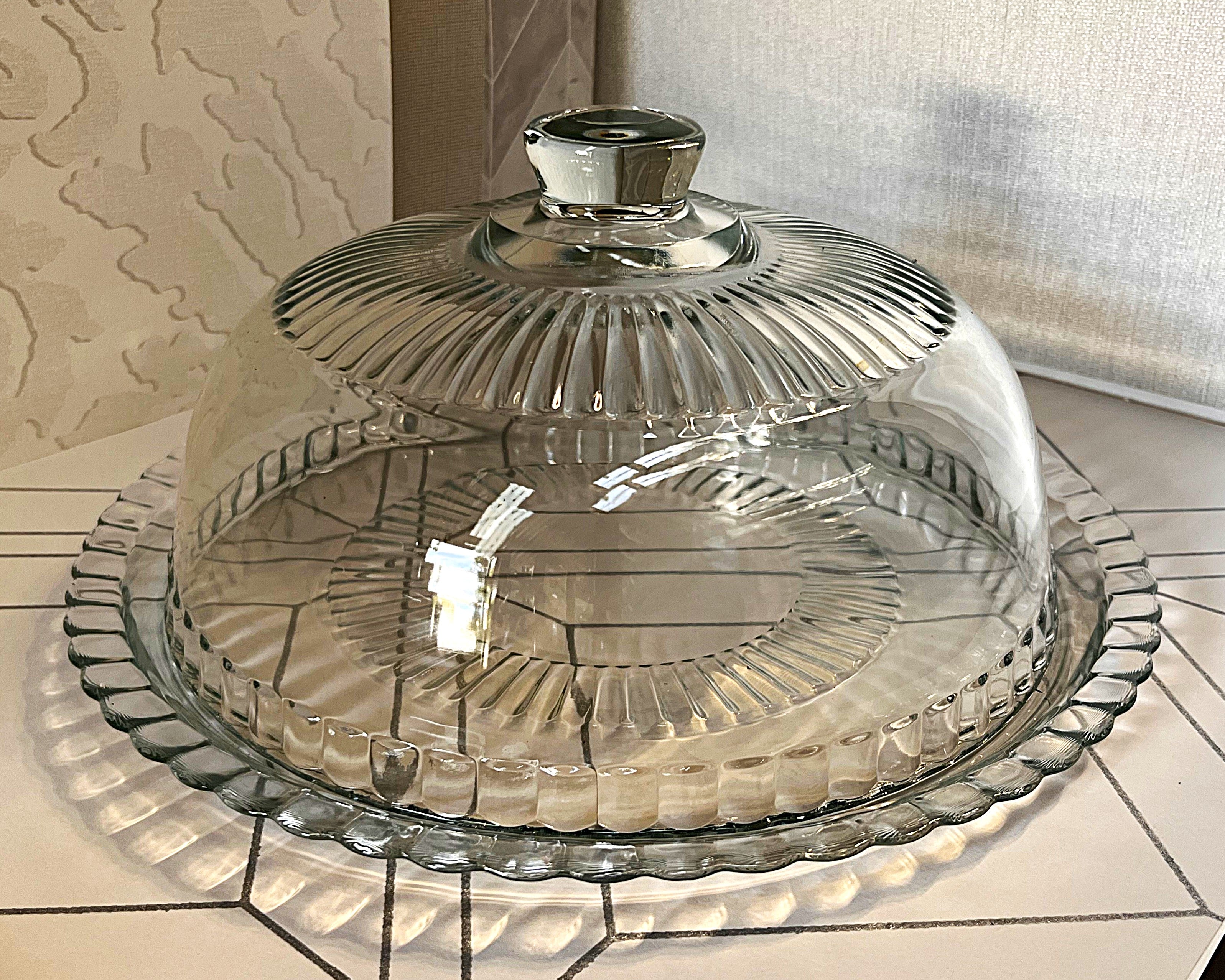 Arcoroc: Large Cake Dome with Matching Platter