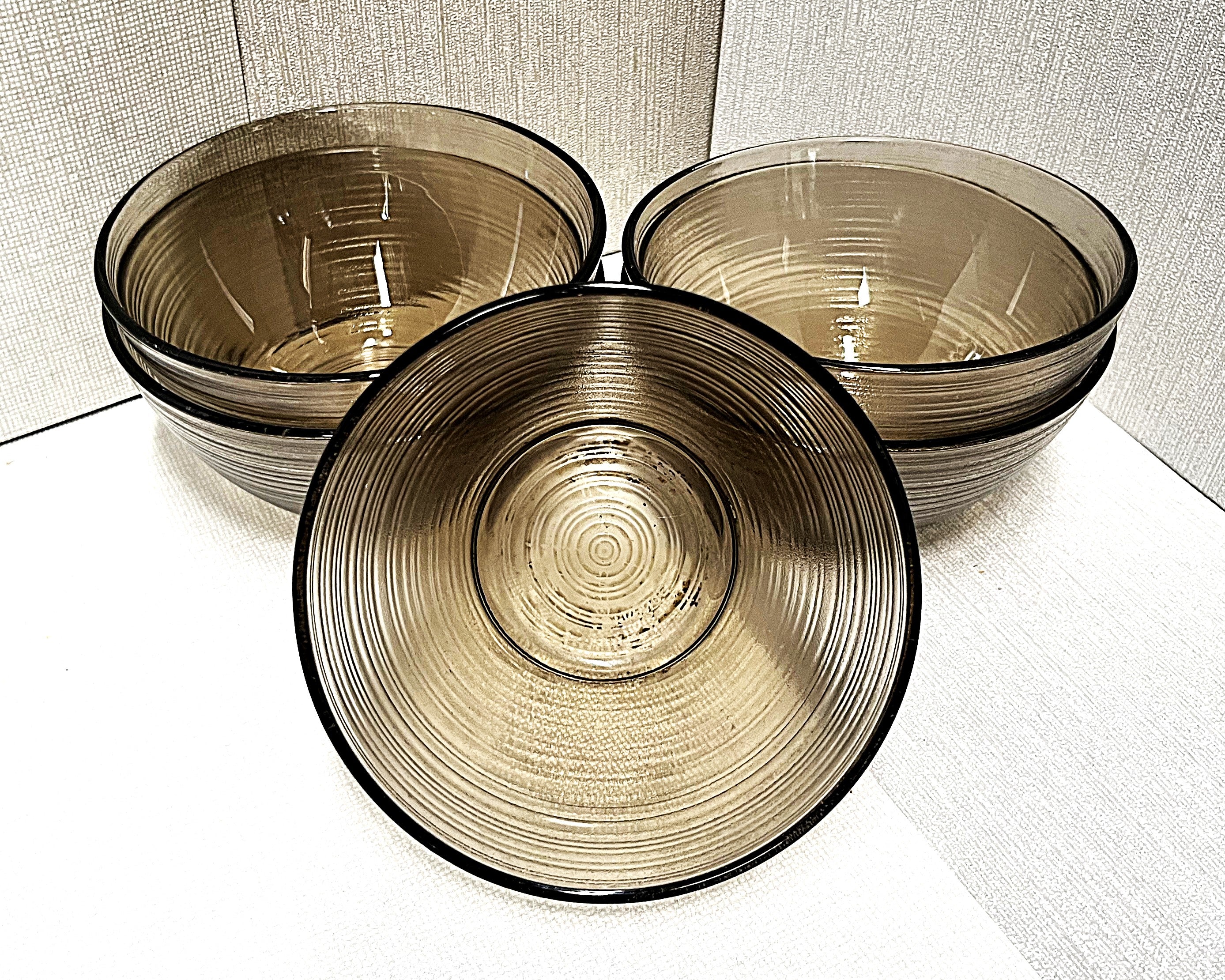 Arcoroc: Smoked Glass Beehive Bowls