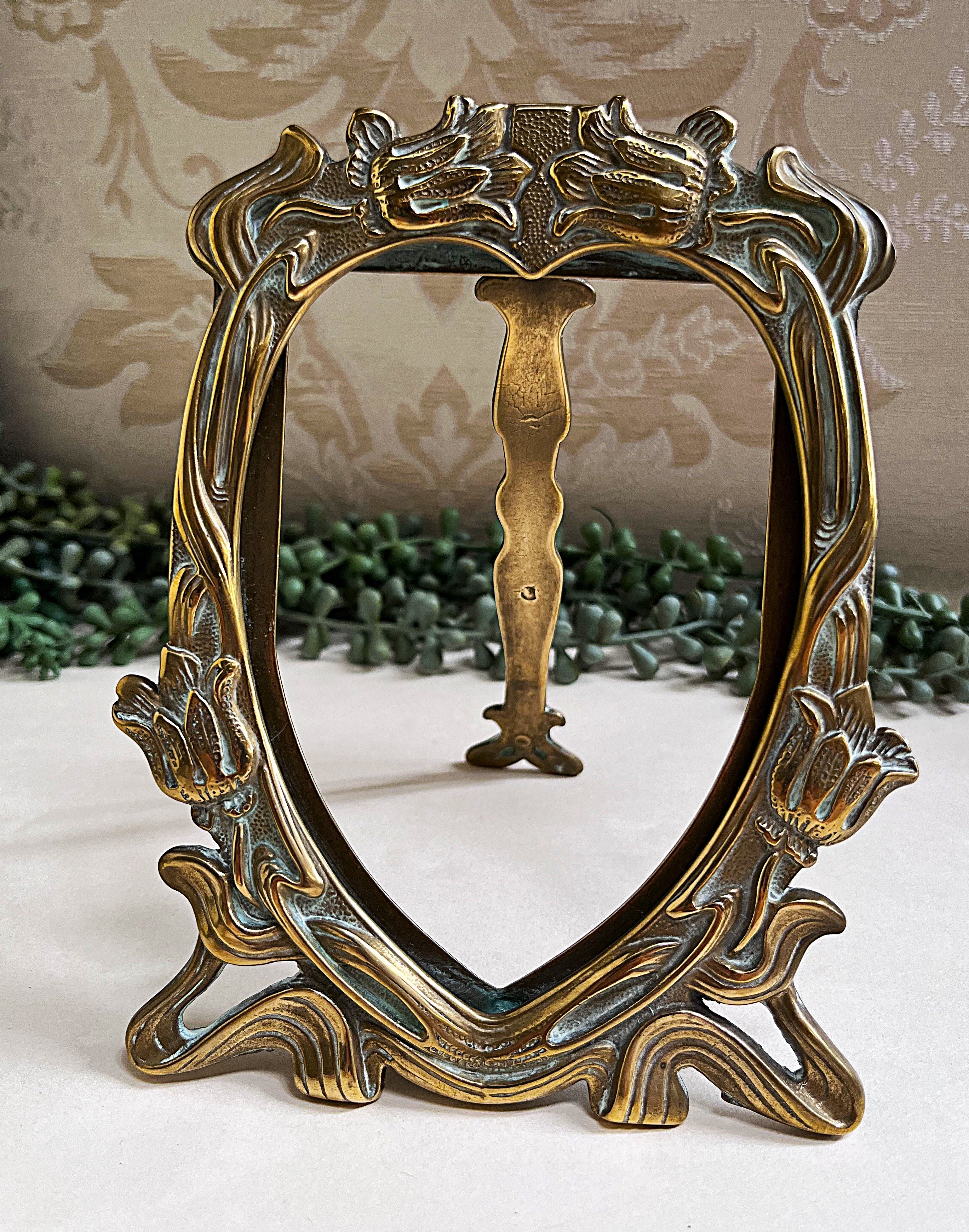 Frames: Art Nouveau Solid Brass Picture Frame