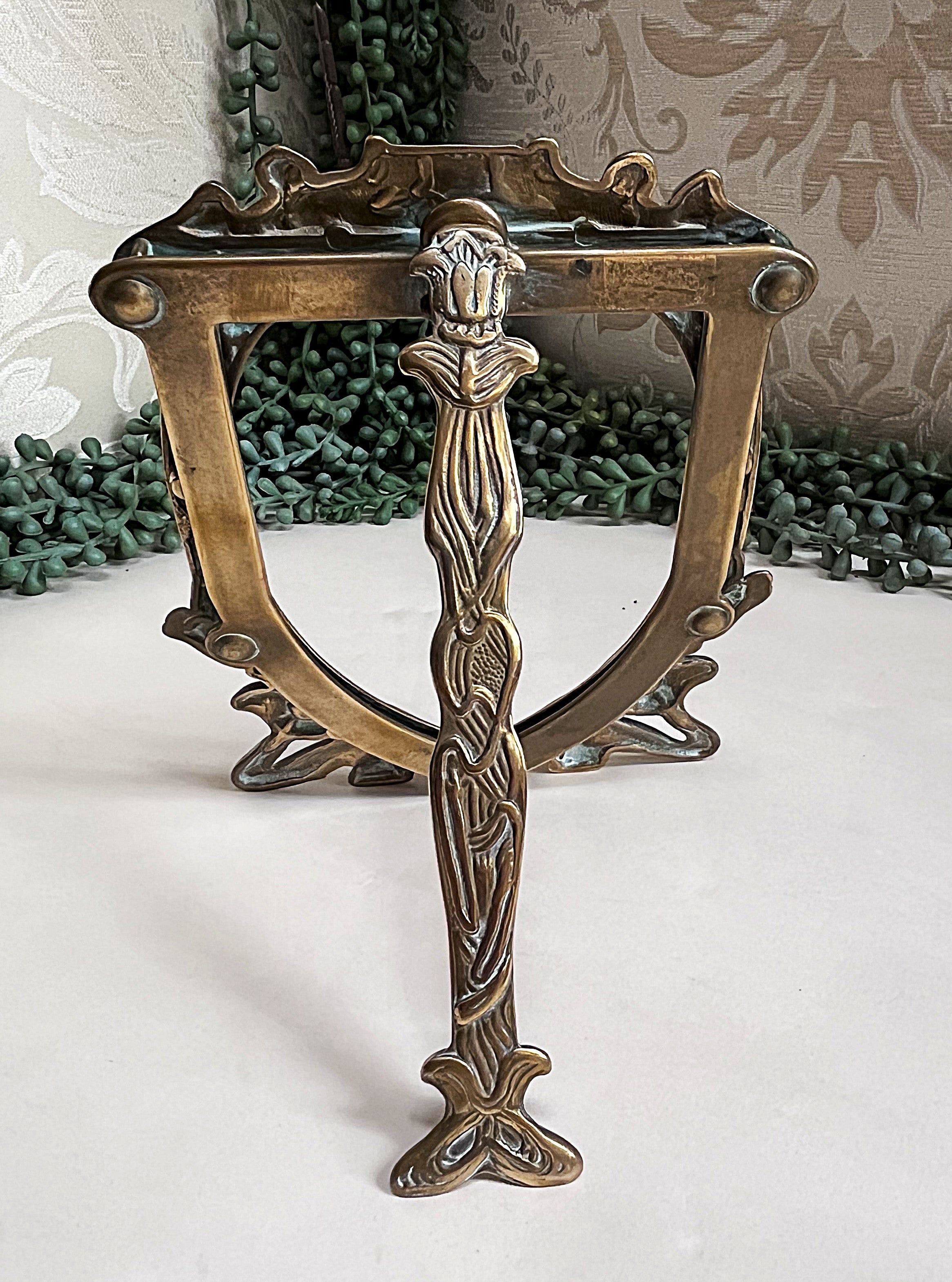 Frames: Art Nouveau Solid Brass Picture Frame