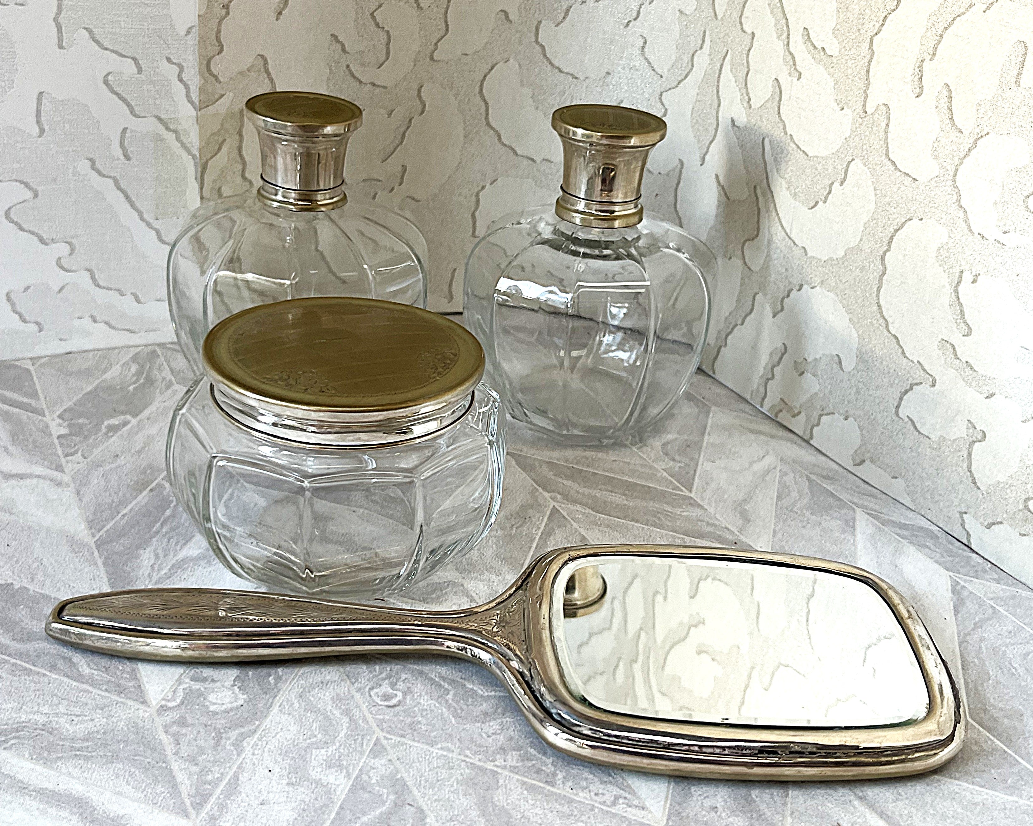 Dressing Table Vanity: Mid-Century Hollywood Regency Vanity Suite