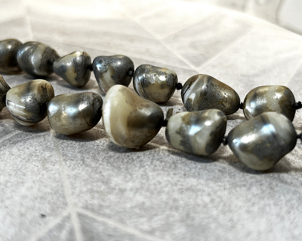 Jewellery: South Pacific Heavy Baroque Mother-of-Pearl Hand-Knotted 80cm Opera Strand