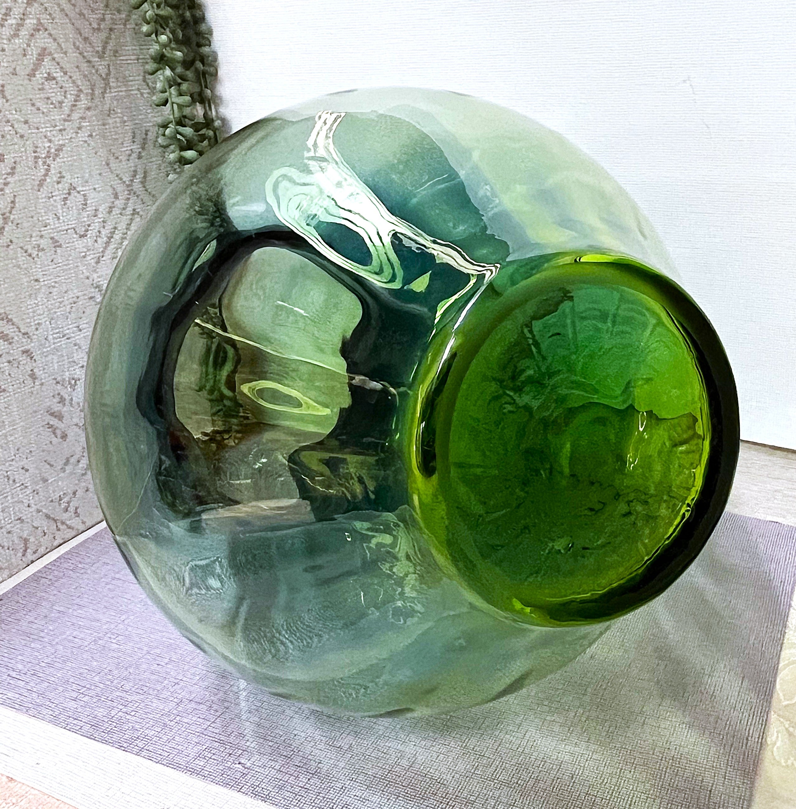 Czechoslovakian: Art Glass Blue Green Ombre Vase