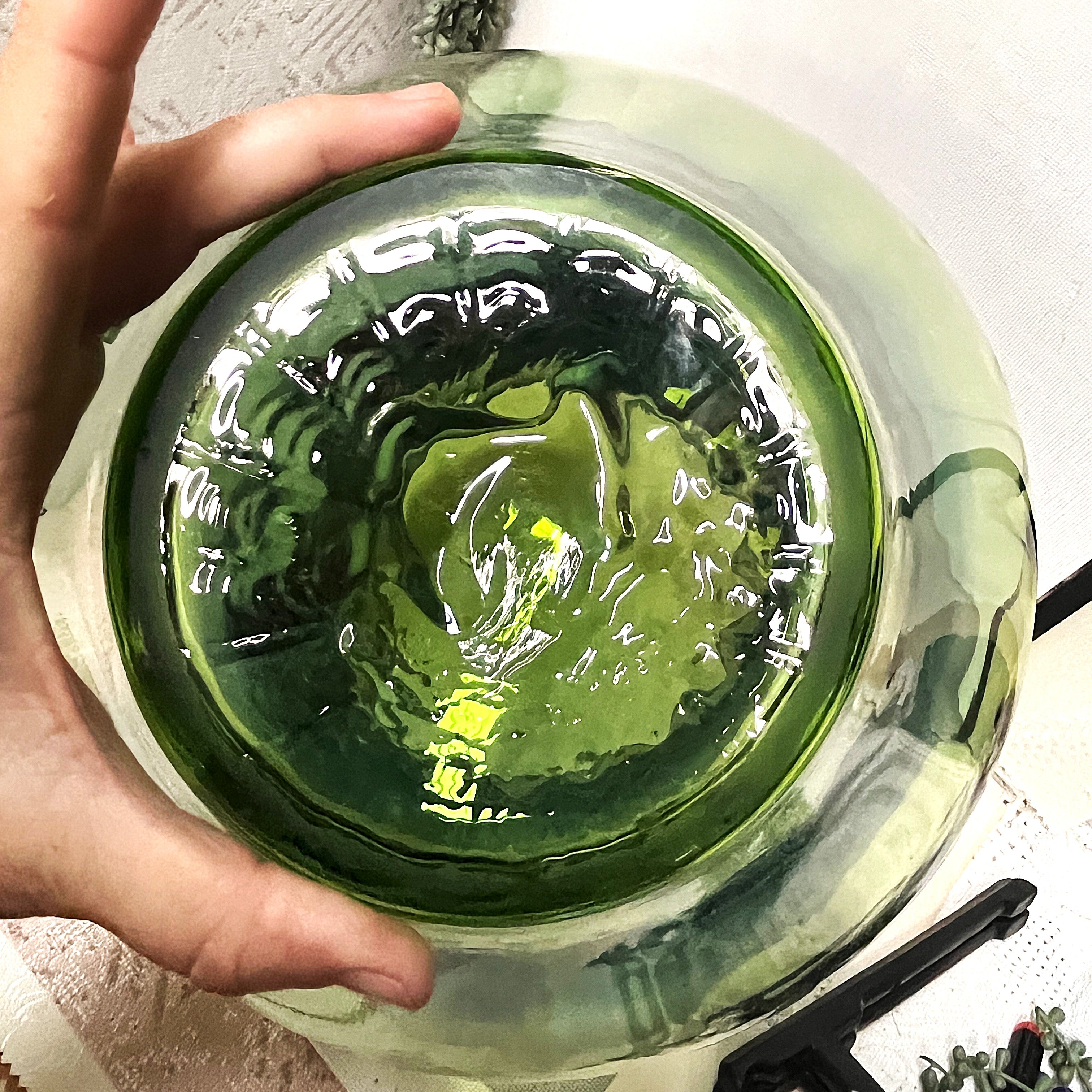 Czechoslovakian: Art Glass Blue Green Ombre Vase