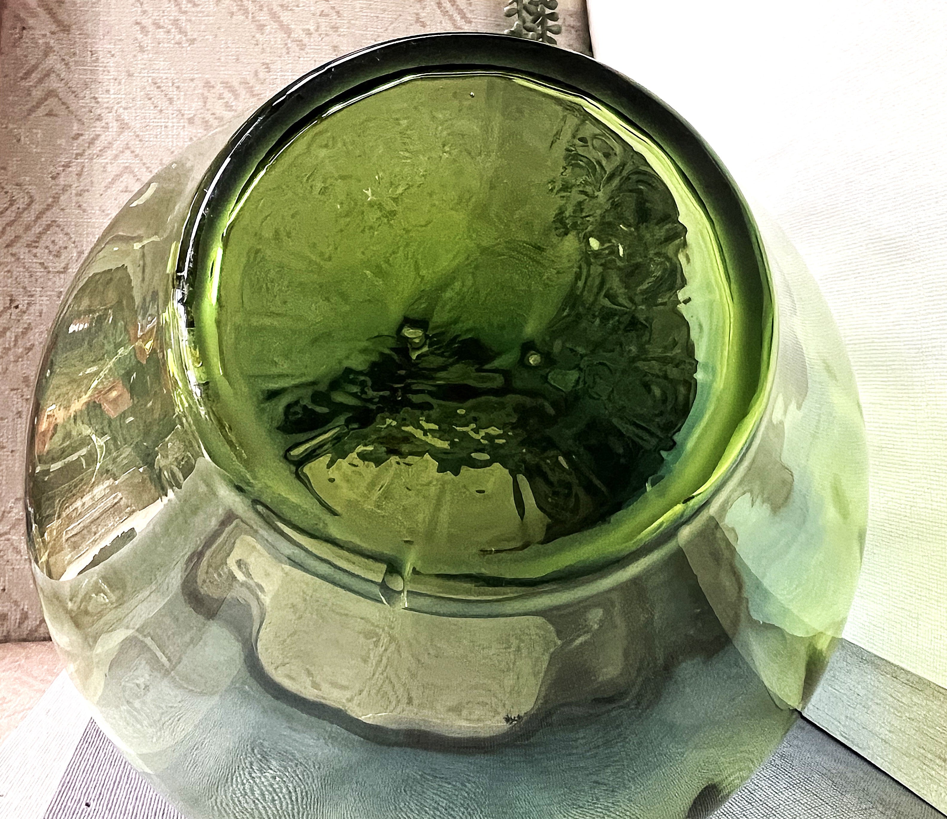 Czechoslovakian: Art Glass Blue Green Ombre Vase