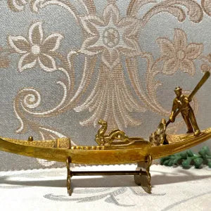 Brass Décor: Italian Gondola Gondolier Figurine Sculpture