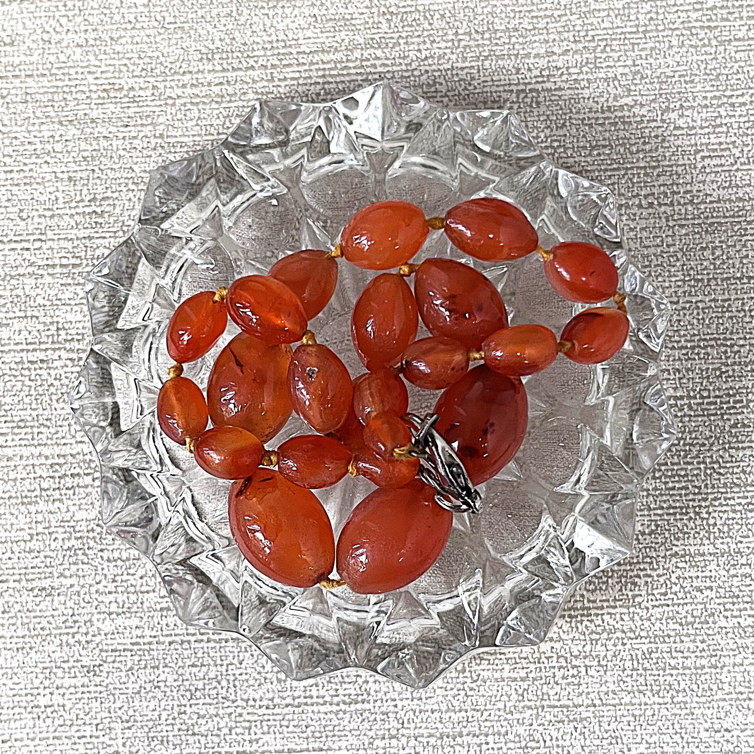 Jewellery: Carnelian Gemstone Necklace