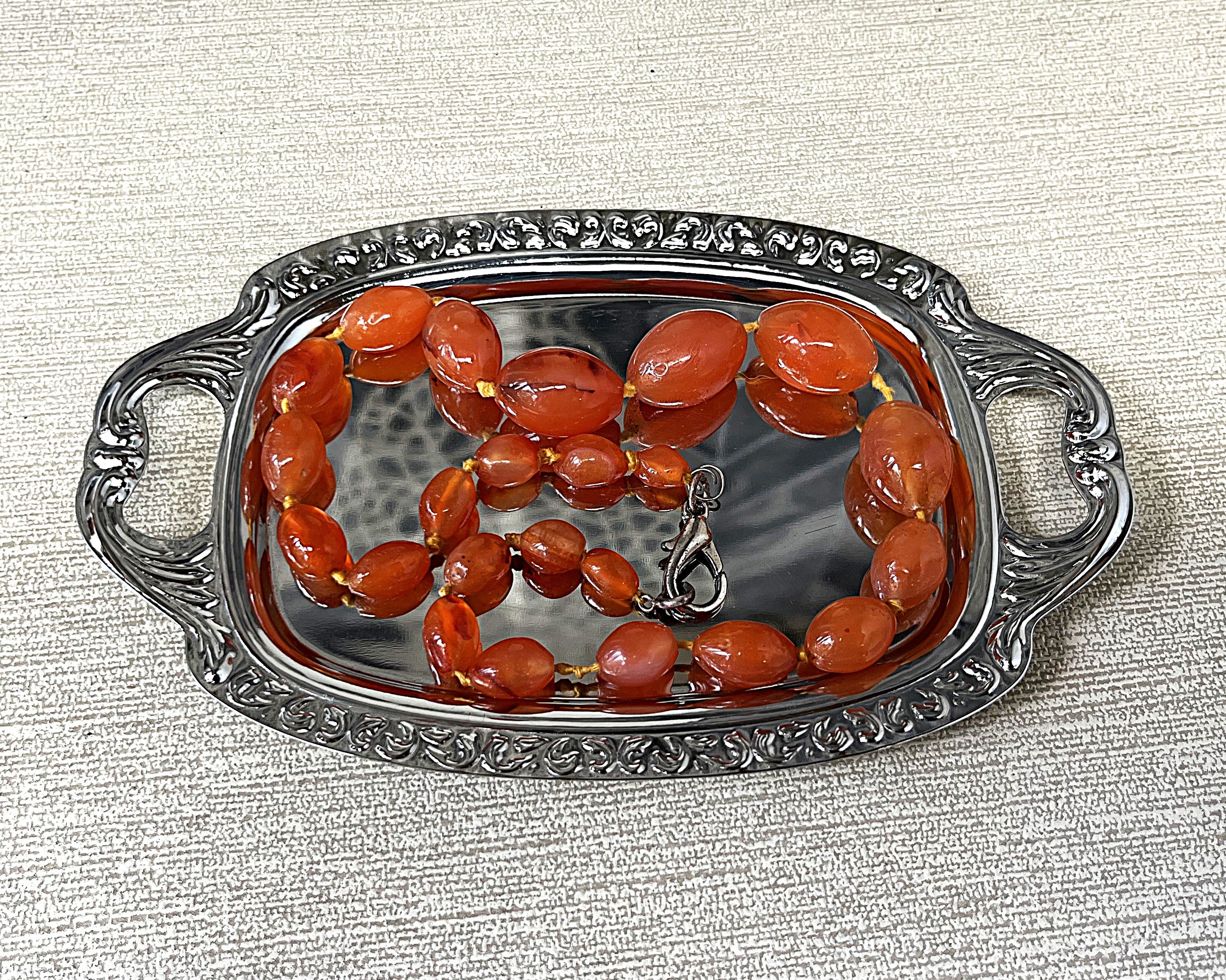 Jewellery: Carnelian Gemstone Necklace