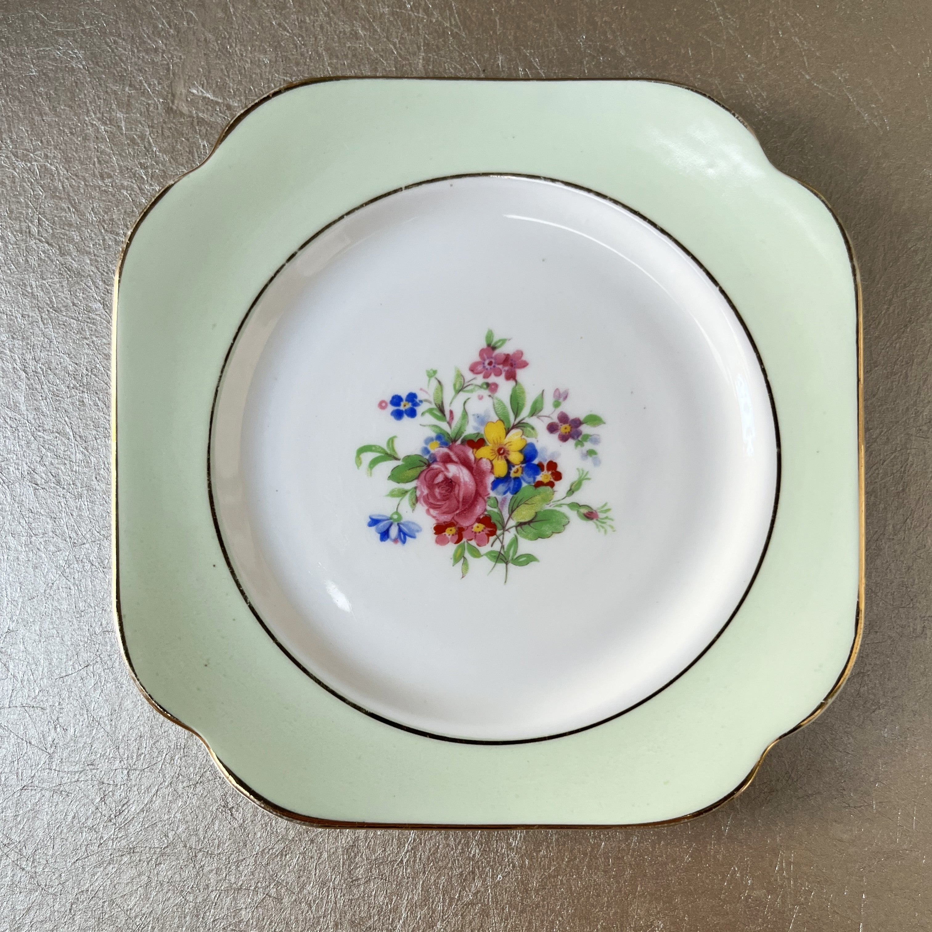 High Tea: Royal Vale Cake Plate and Saucer Set, 7