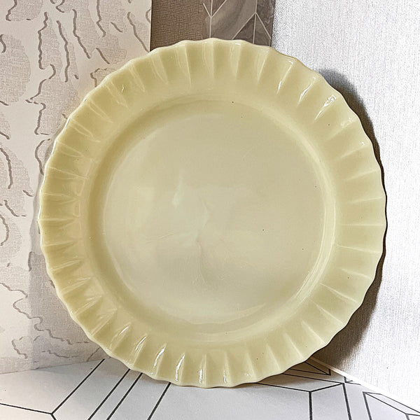 Coloured Glass: Colorex Custard Yellow Cake Serving Plate