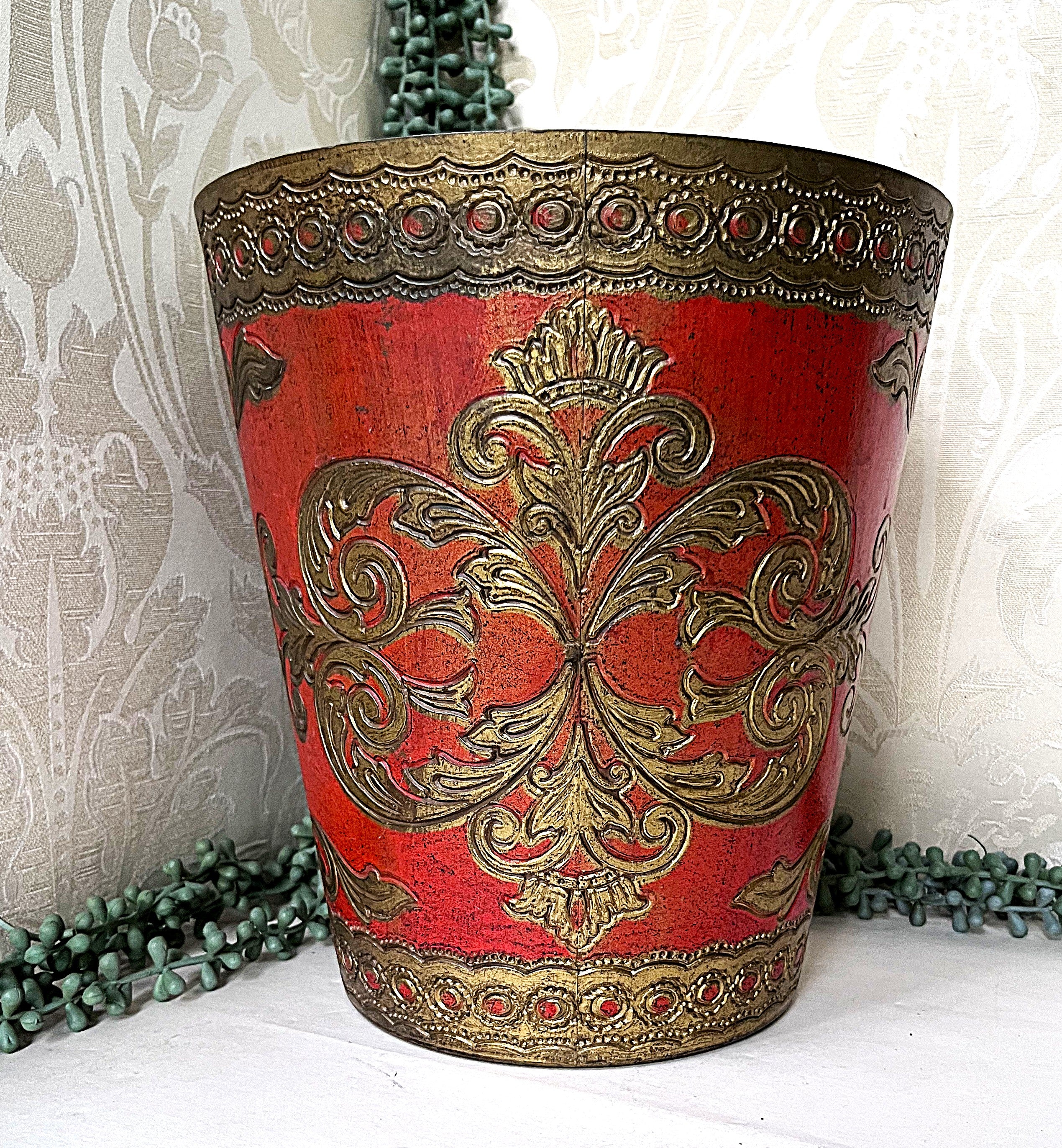 Florentine Ware: Wastebasket