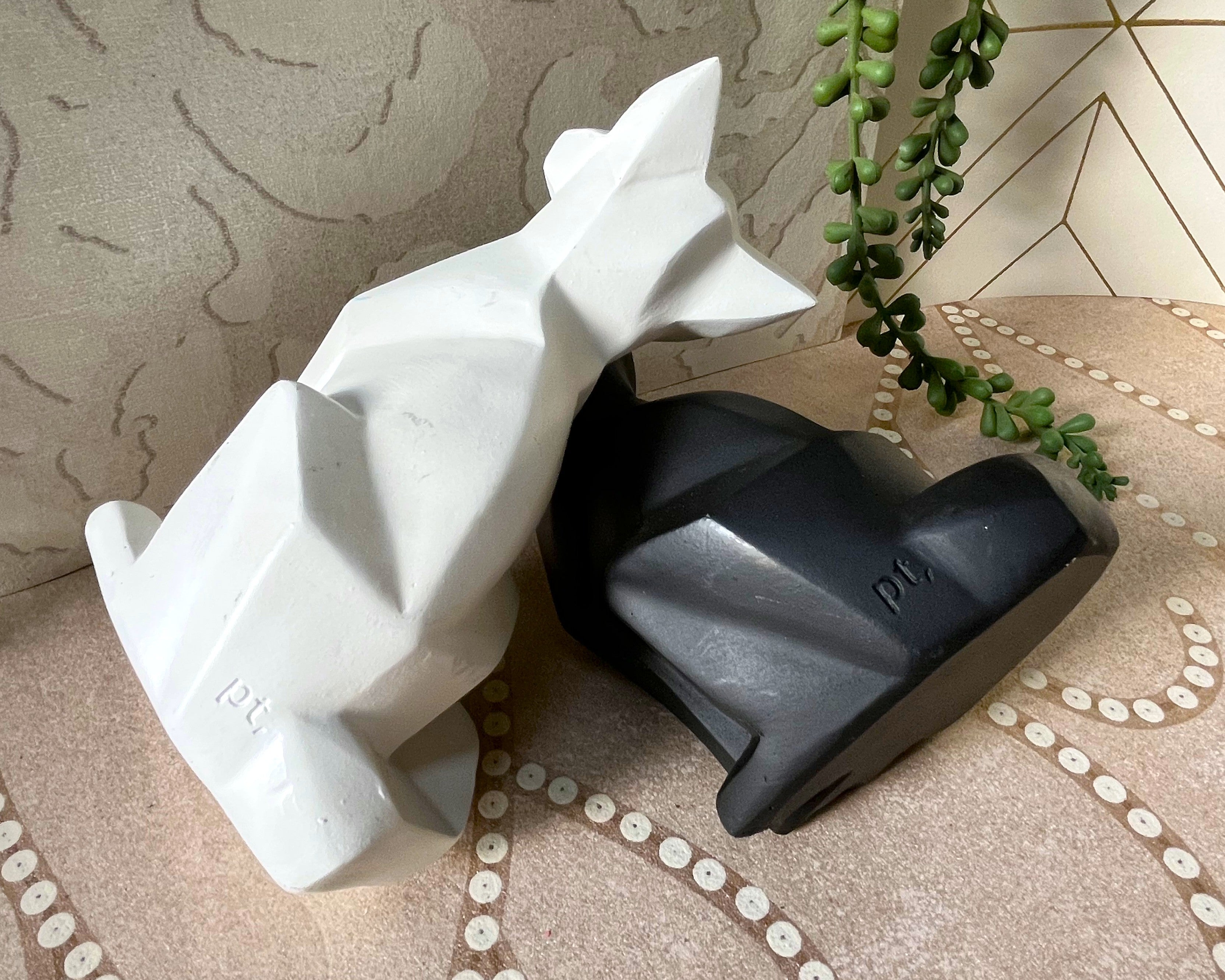 Animal Décor: Modern Geometric Fox Figurines
