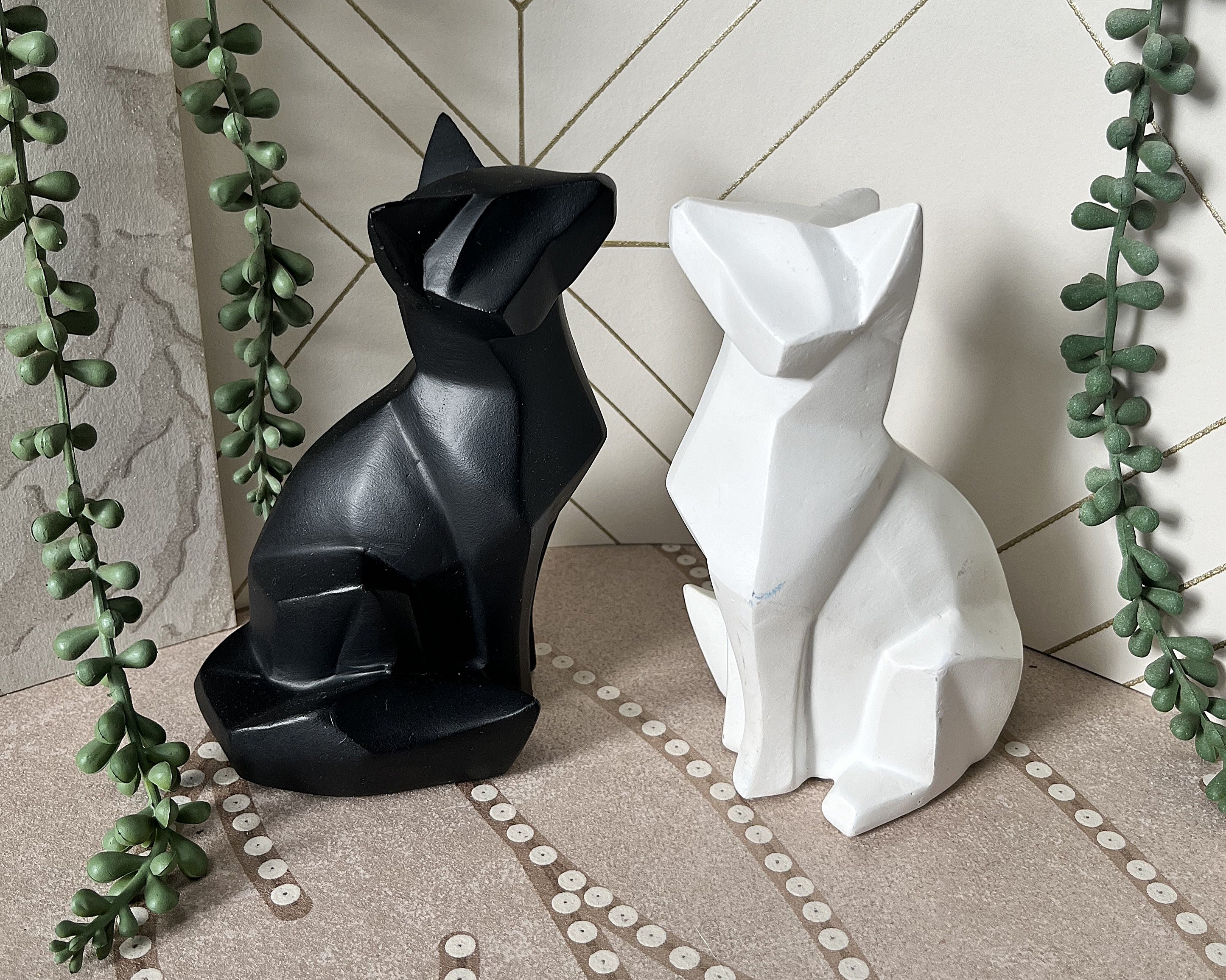 Animal Décor: Modern Geometric Fox Figurines