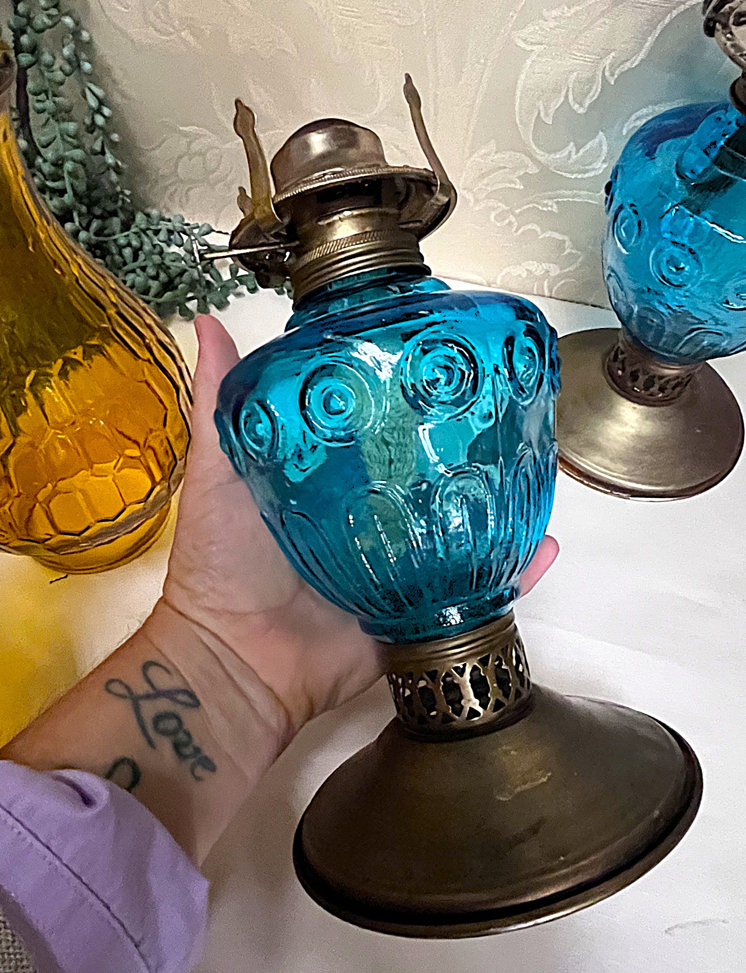 Kerosene Lamps: Pair of Turkey Foot Kerosene Lanterns Moon & Star Design