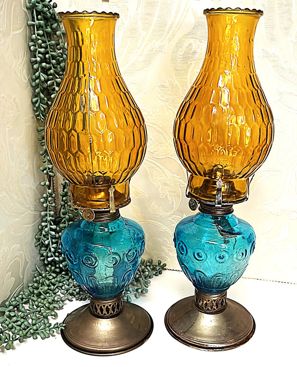 Kerosene Lamps: Pair of Turkey Foot Kerosene Lanterns Moon & Star Design