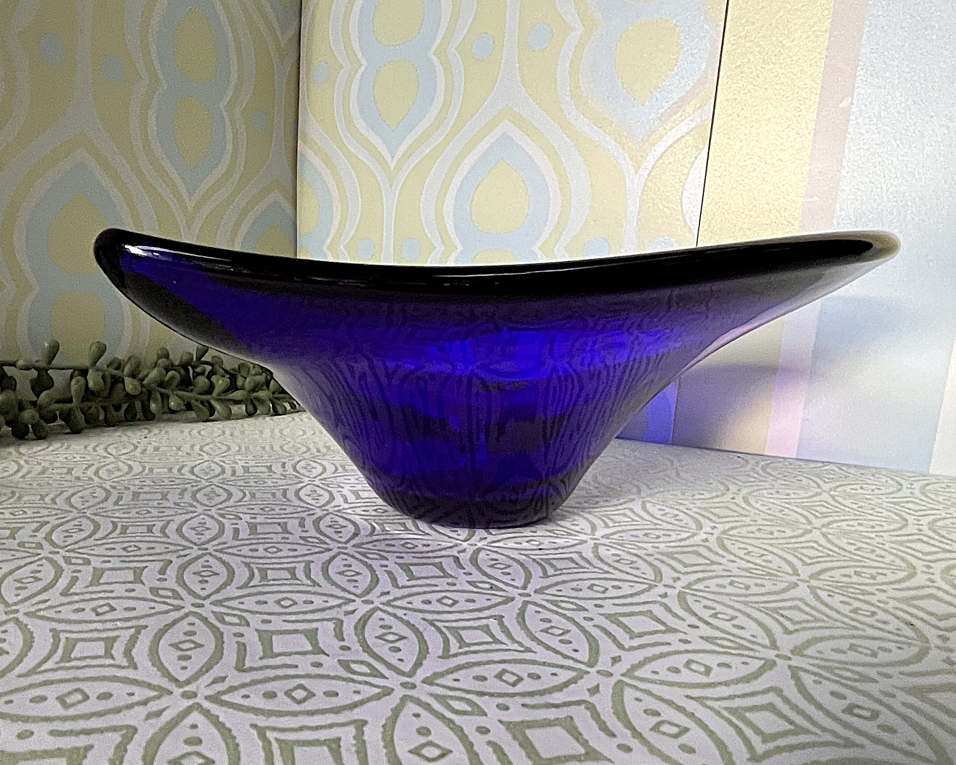 Coloured Glass: Cobalt Blue Heart Shaped Console Bowl