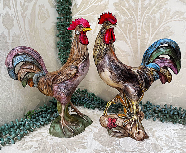 Italian: Cora Originale Carved Roosters