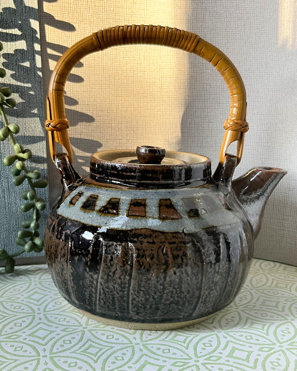 Master Potter: Ken Collins - Studio Pottery Teapot