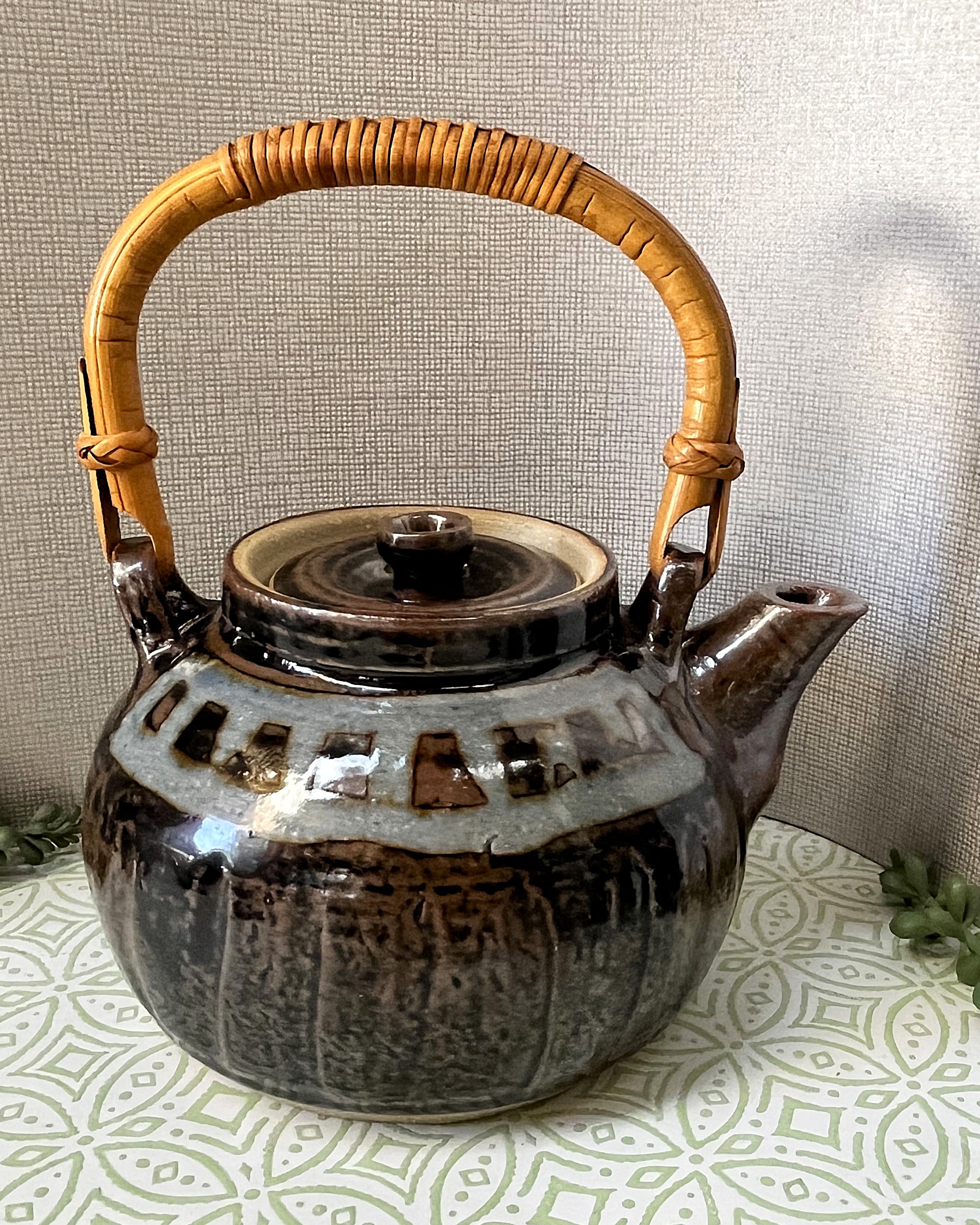 Master Potter: Ken Collins - Studio Pottery Teapot
