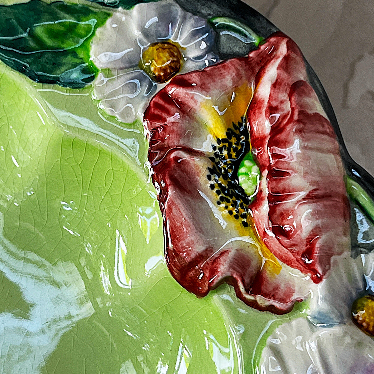 CarltonWare: Poppy & Anemone Scalloped Serving Platter