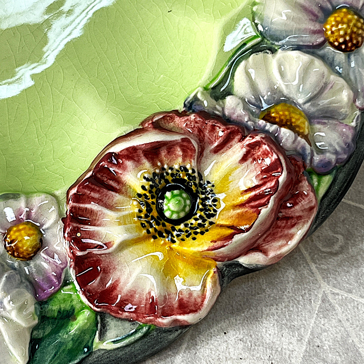 CarltonWare: Poppy & Anemone Scalloped Serving Platter