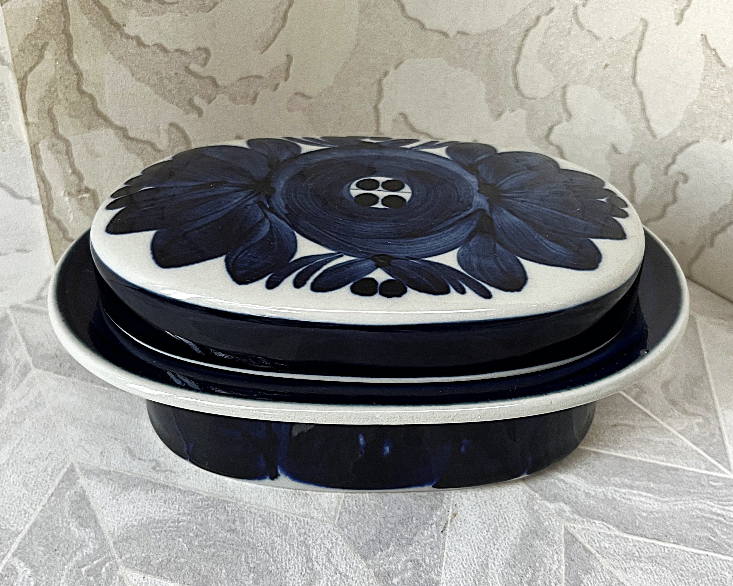 Tableware: Arabia Finland Anemone Butter Dish