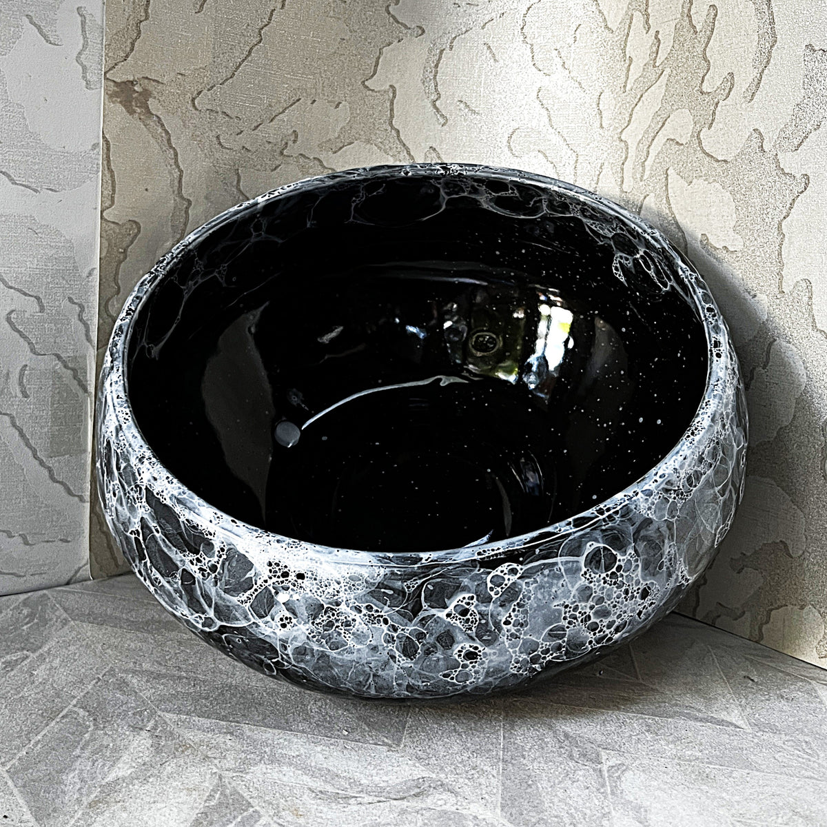 Lucia Ware: Lucia Ware Bubble Glaze Volcanic Black Centrepiece Bowl