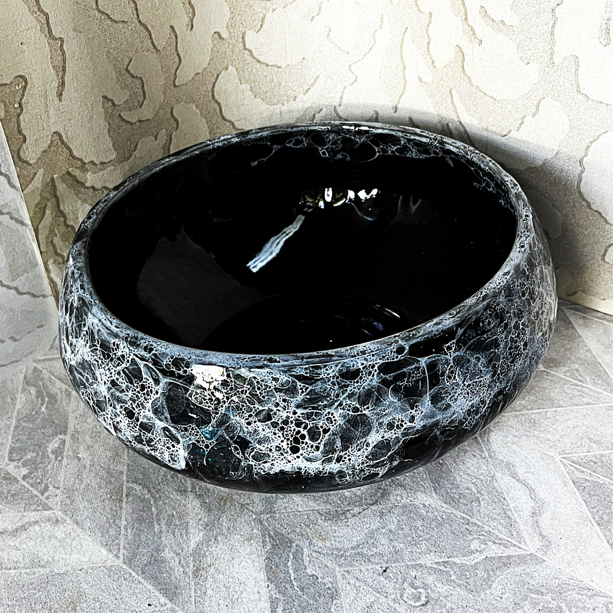 Lucia Ware: Lucia Ware Bubble Glaze Volcanic Black Centrepiece Bowl