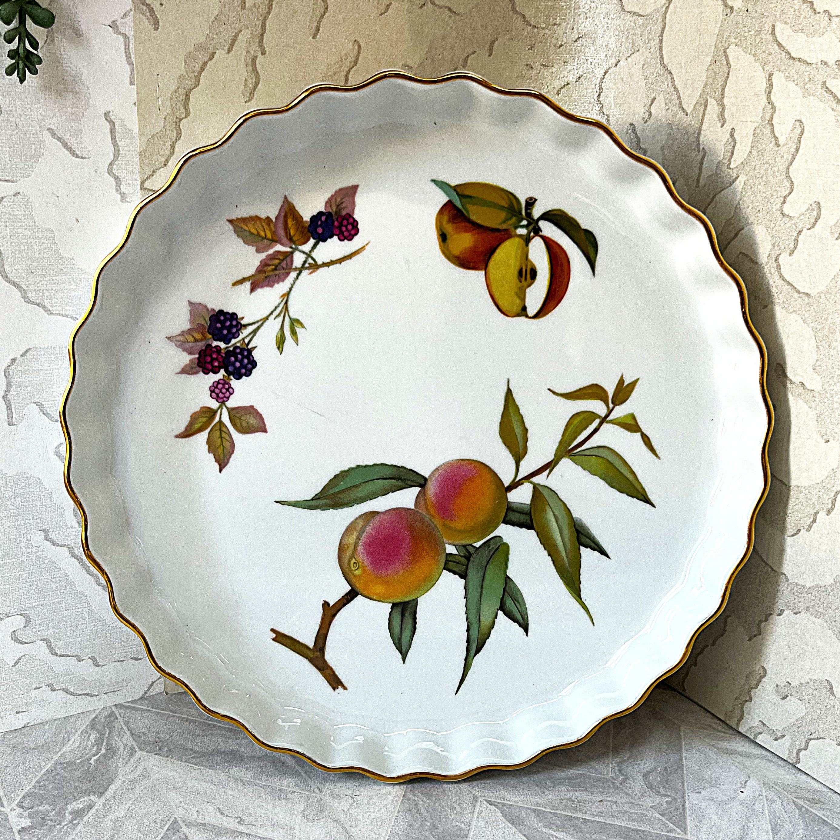 Baking Dish: Royal Worcester Evesham Gold Fluted Large Tart Quiche Dish