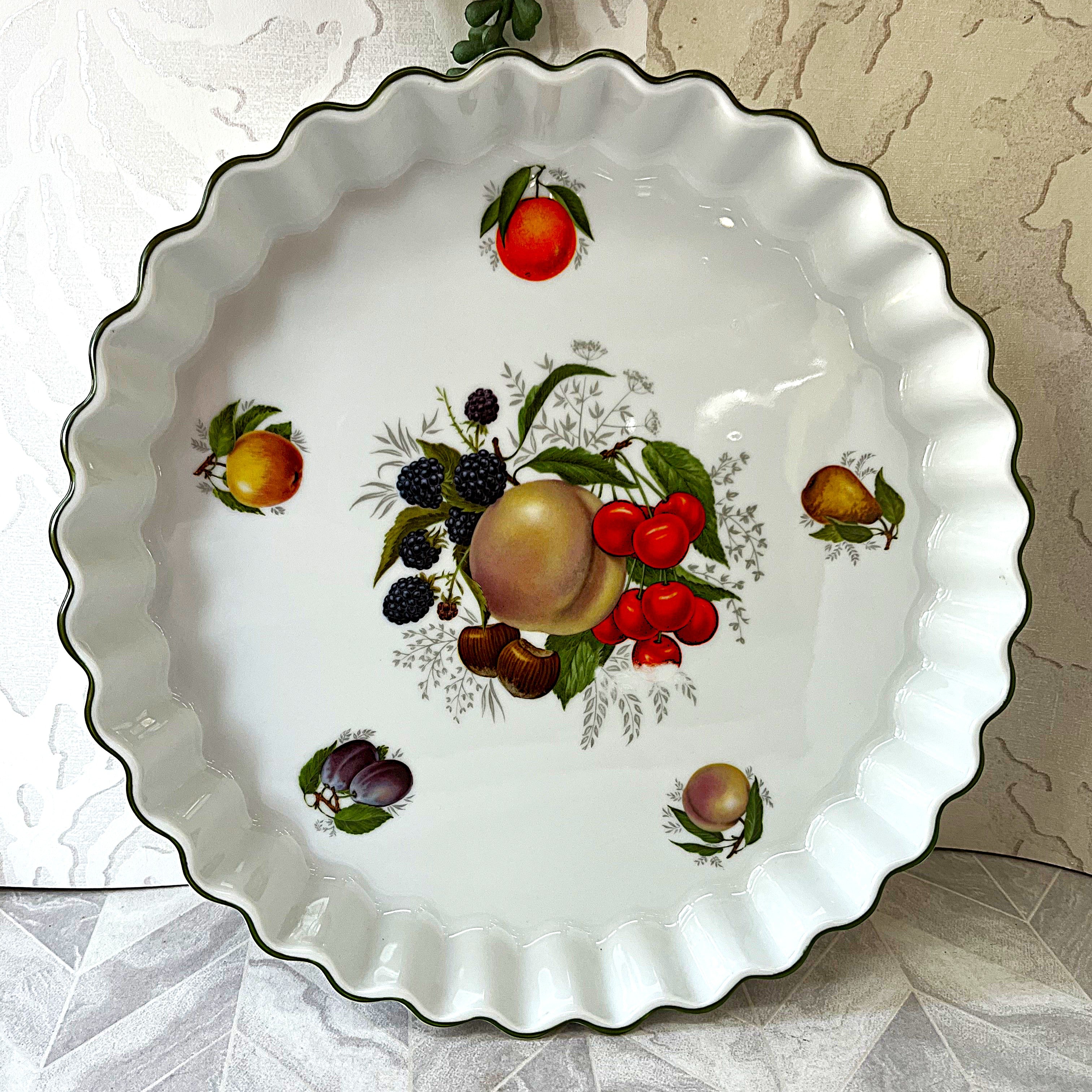 Baking Dish: Wiesenthal Paradise Valley Scalloped Tart Quiche Dish