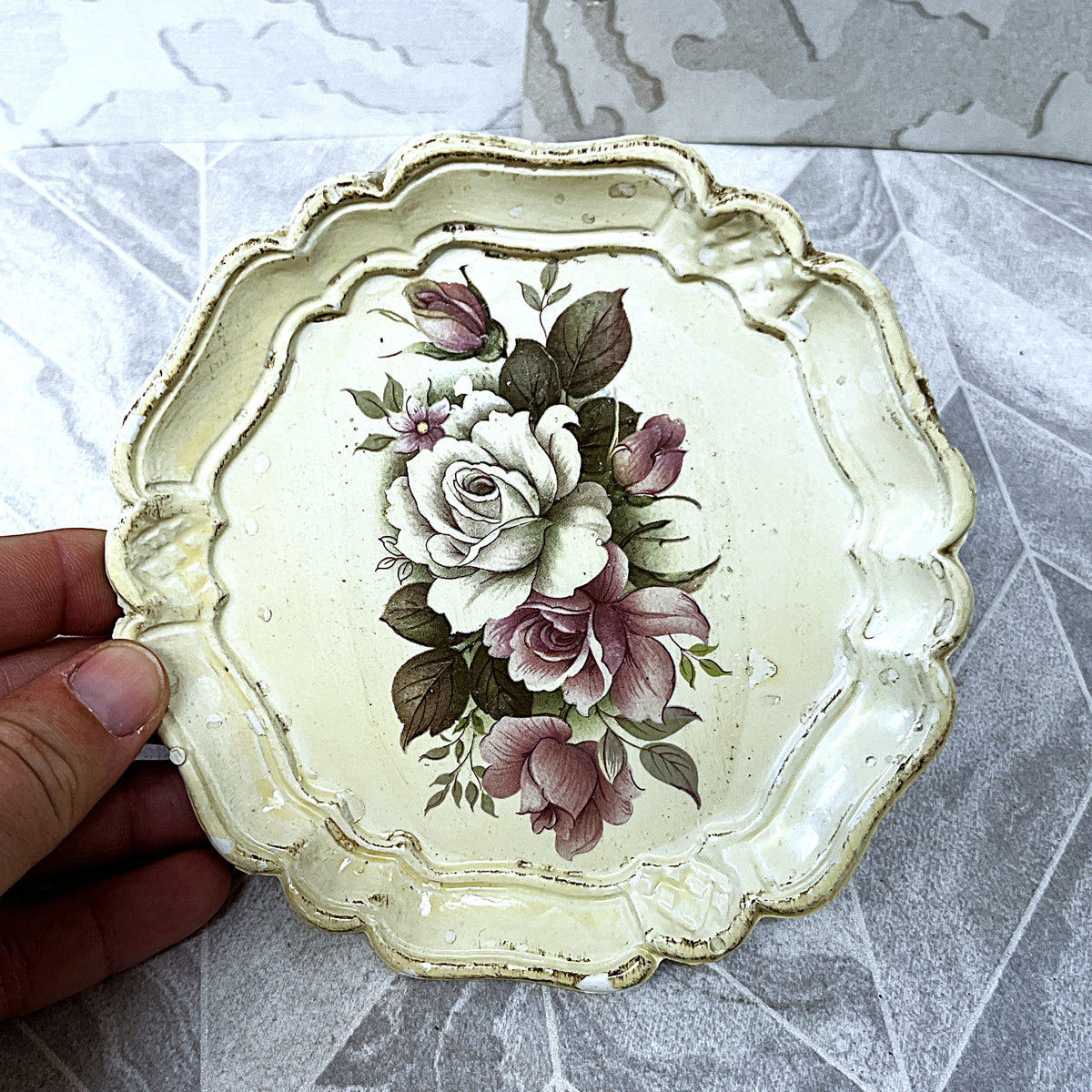 Florentine Ware: Florentine Scalloped Cabbage Rose Distressed Set, 5