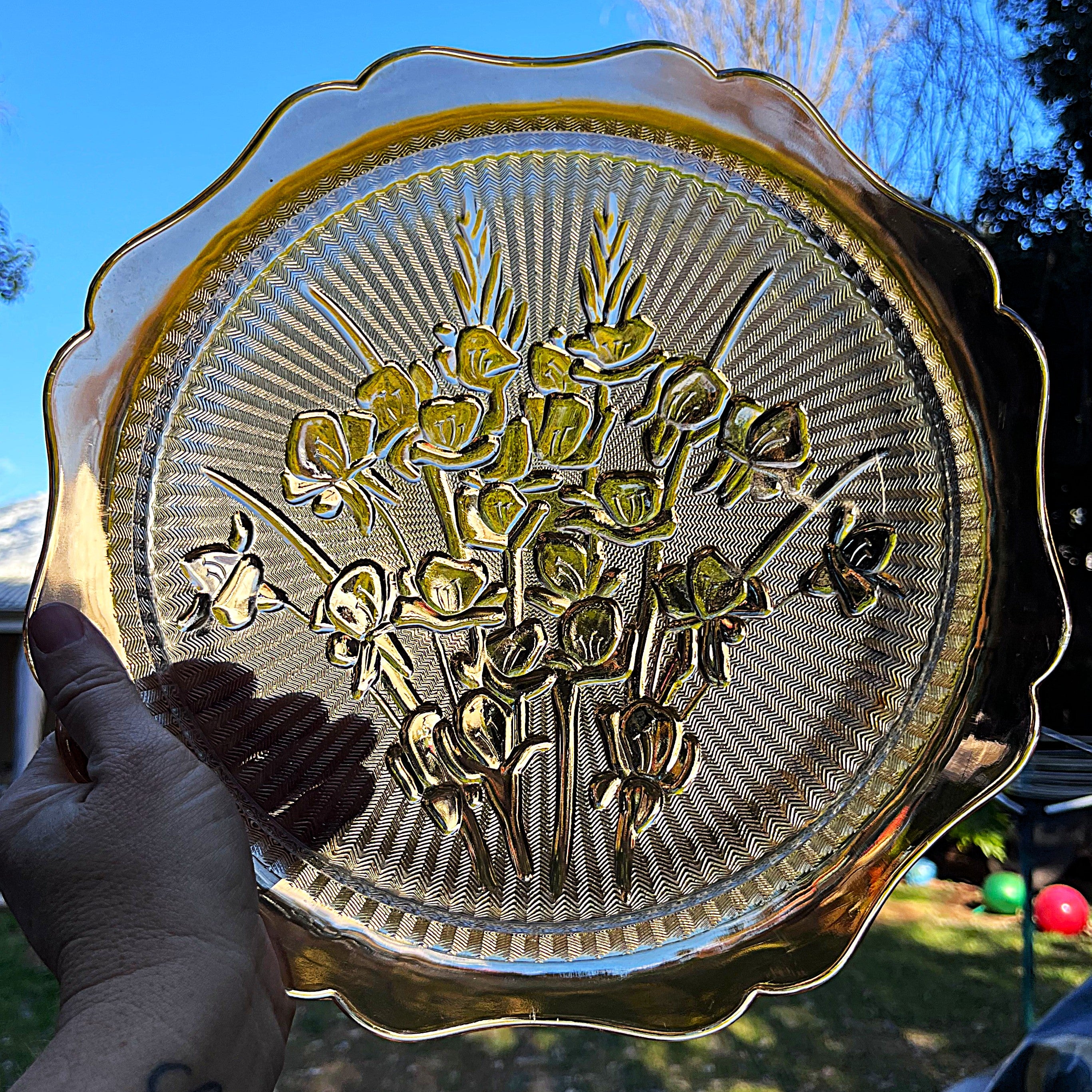 Coloured Glass: Jeanette Glass Marigold Cake Serving Plate