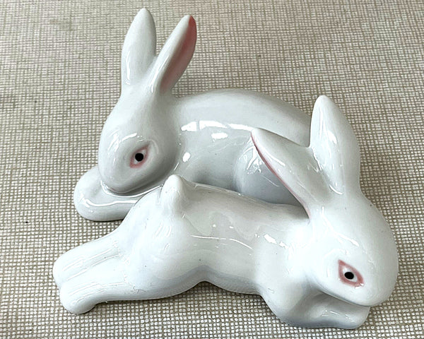 Animal Décor: Rabbit Figurines