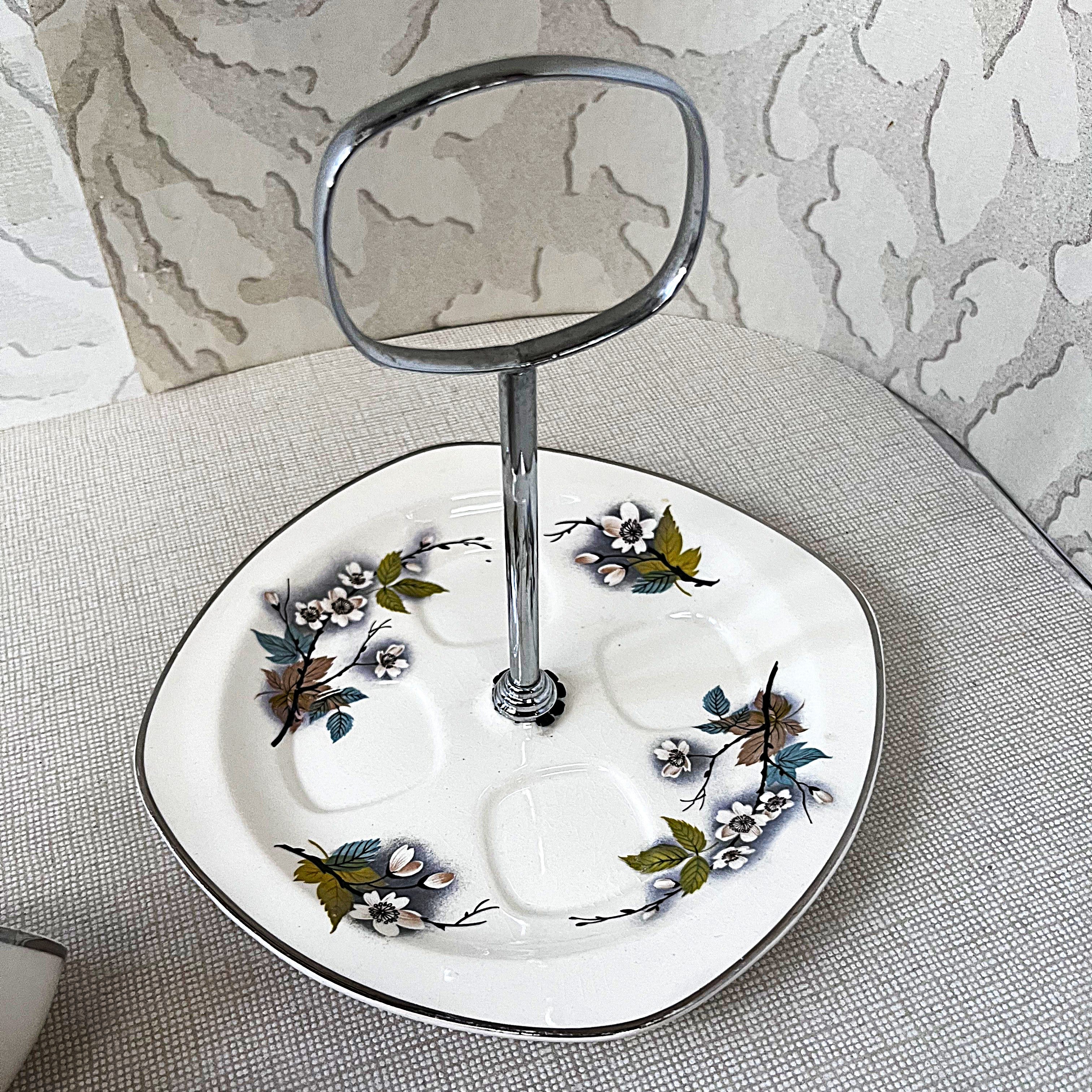 Breakfast Table: Midwinter Stylecraft Egg Cup Service Set