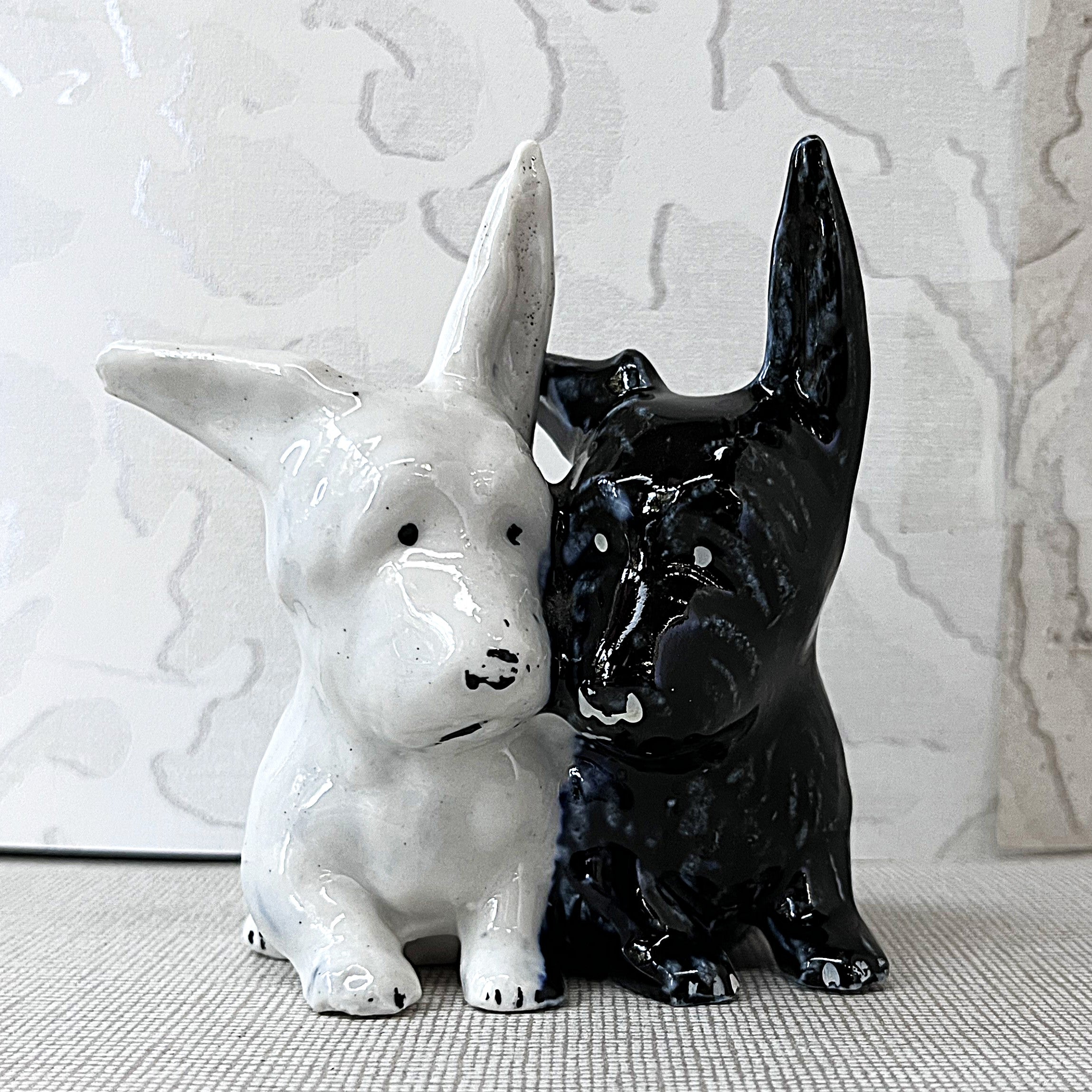 Animal Décor: SylvaC Black & White Scotch Whiskey Mascot Figurine