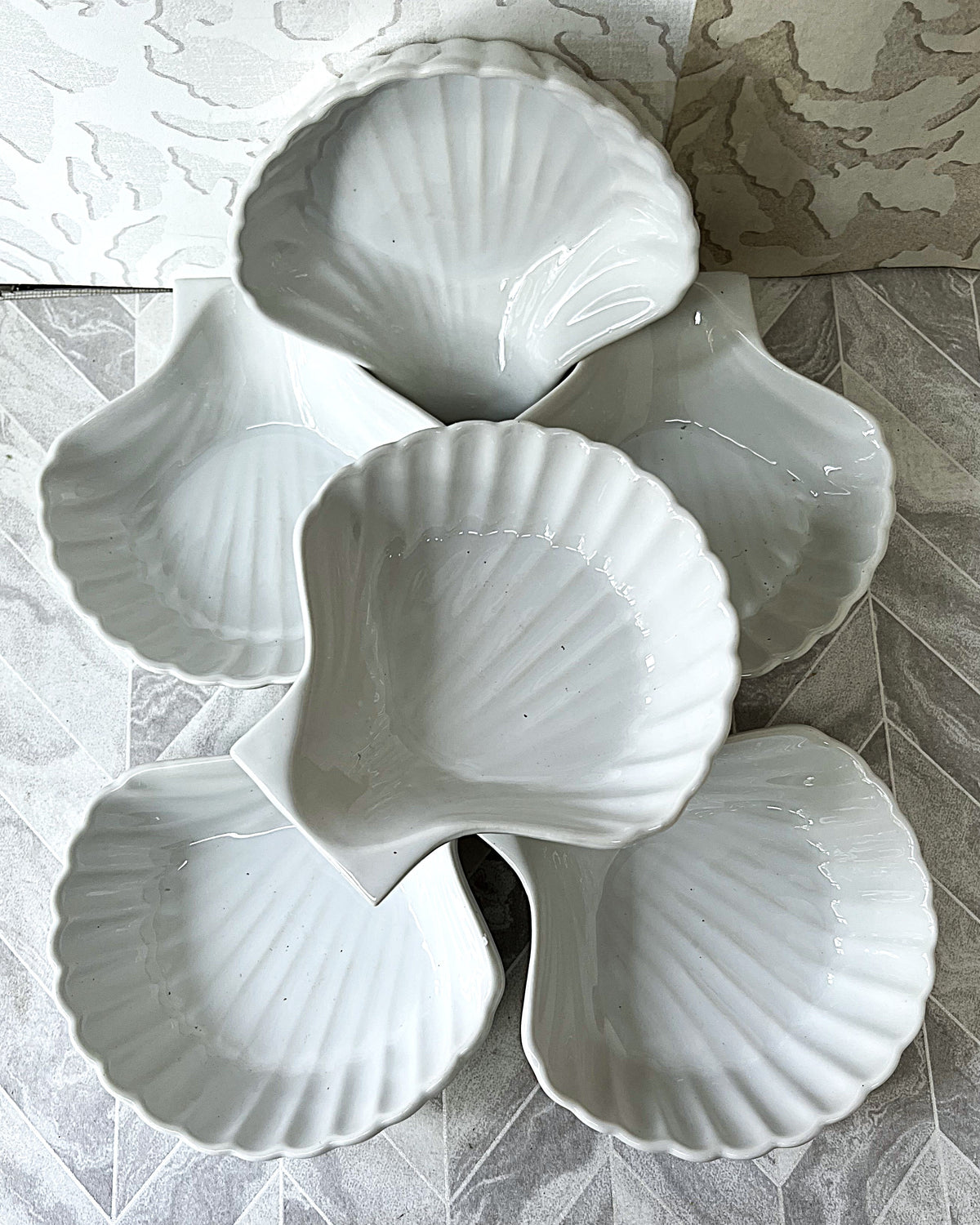 Ramekins: Ceramic Scallop Shell Seafood Ramekin Dishes, 6