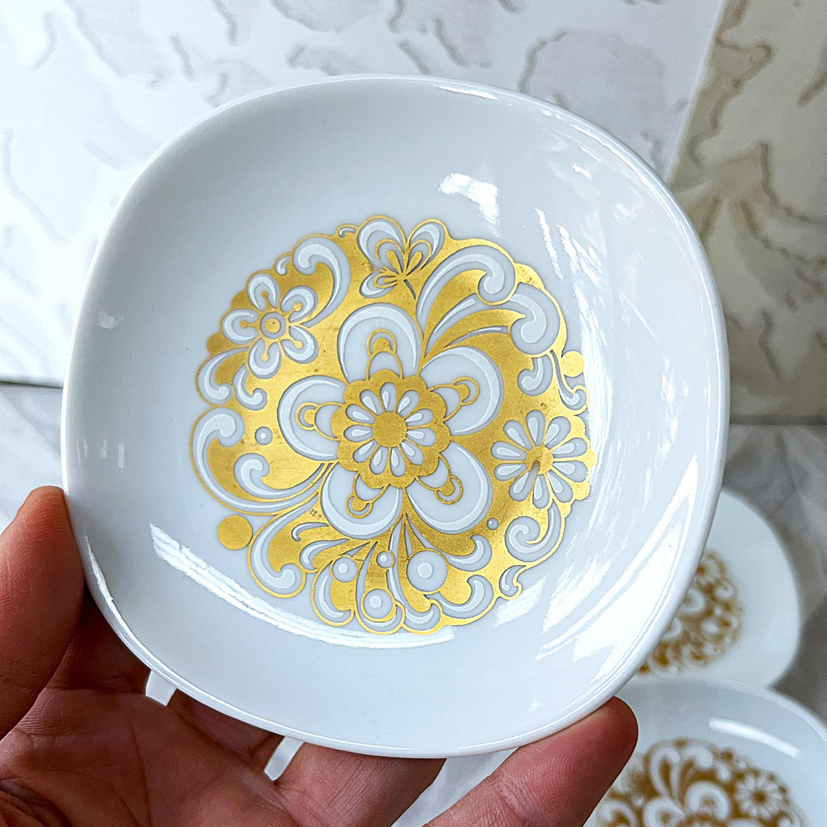 Decorative Plates: Kaiser West Germany "Etruria" Gilded Porcelain Dishes, 5