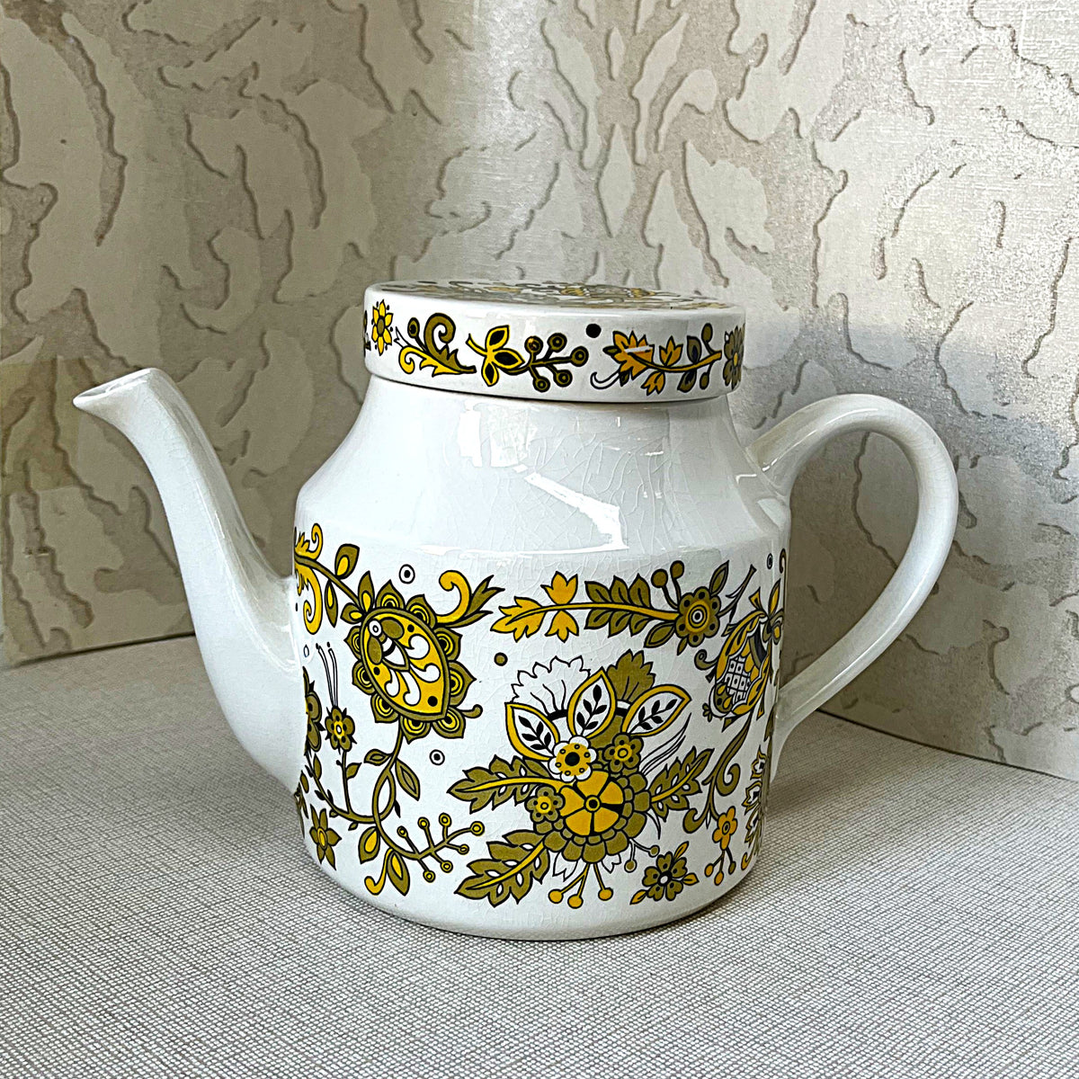 Tableware: Midwinter Almeira Teapot