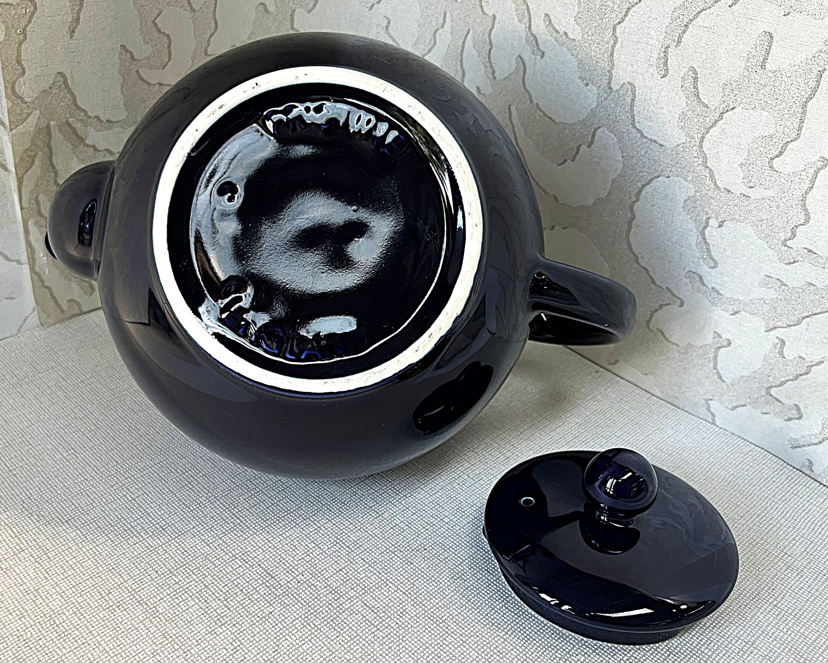 Tableware: Price & Kensington Pristine Cobalt Blue Teapot