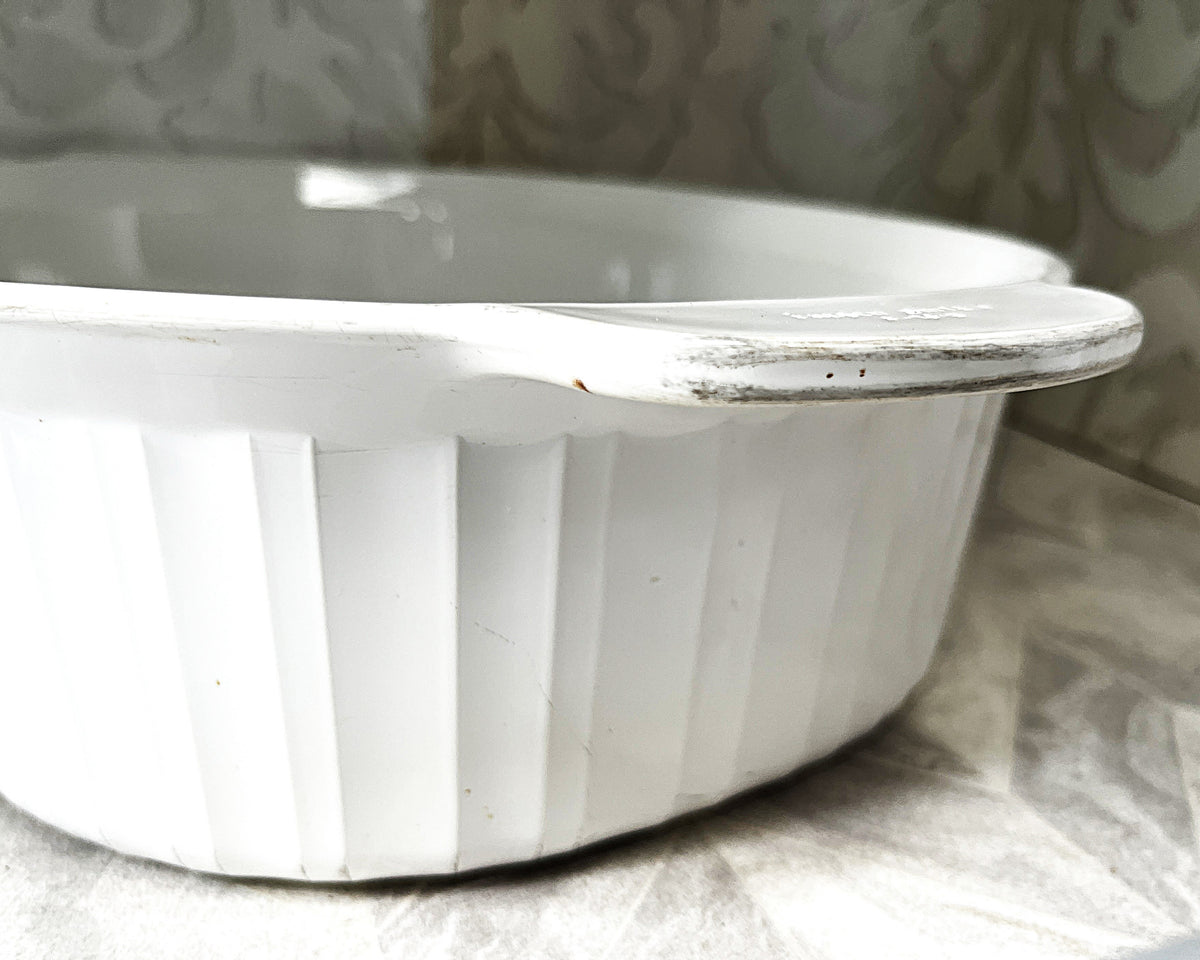 CorningWare: French White: F-14-B Lidded Casserole Domed