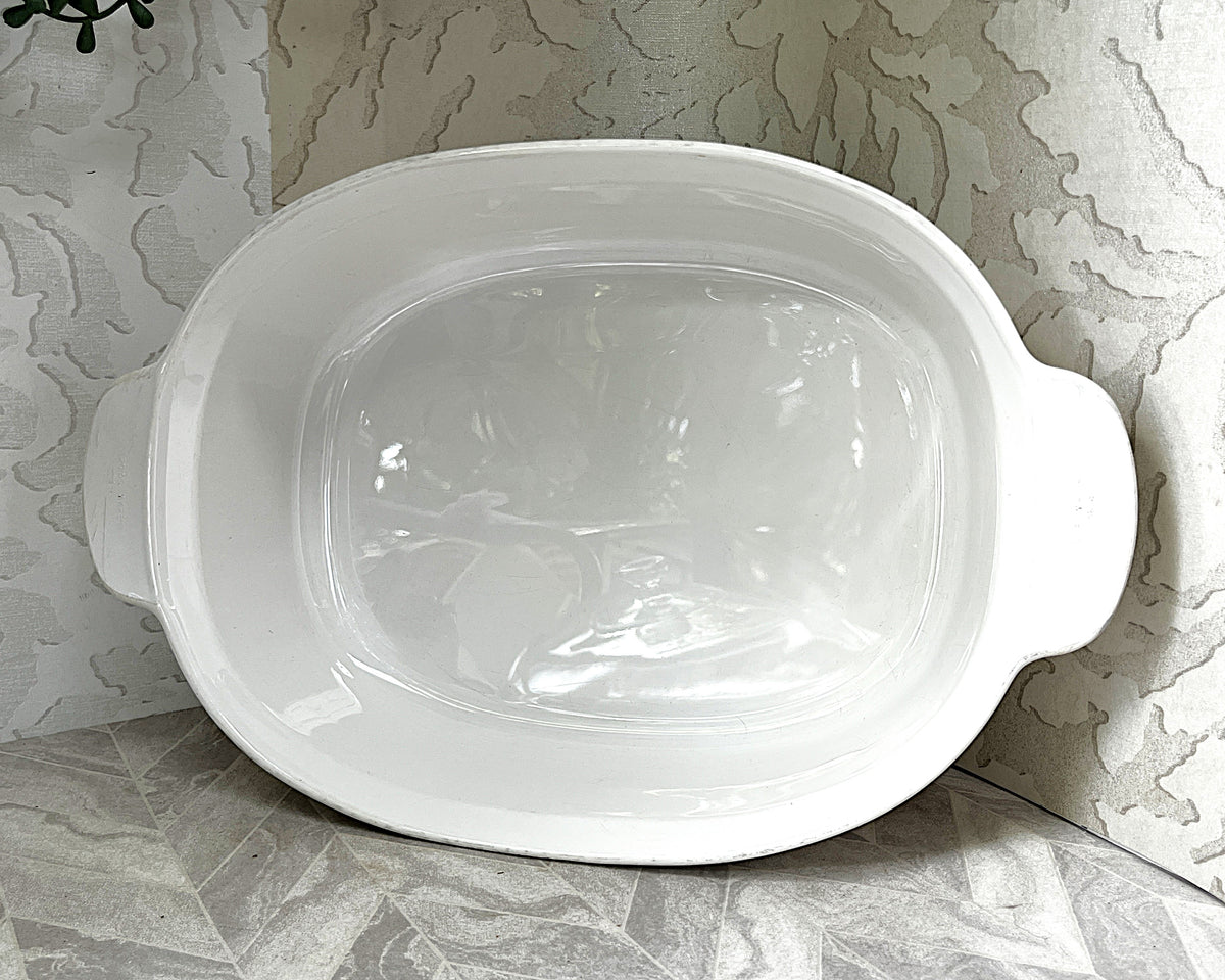 CorningWare: French White: F-14-B Lidded Casserole Domed