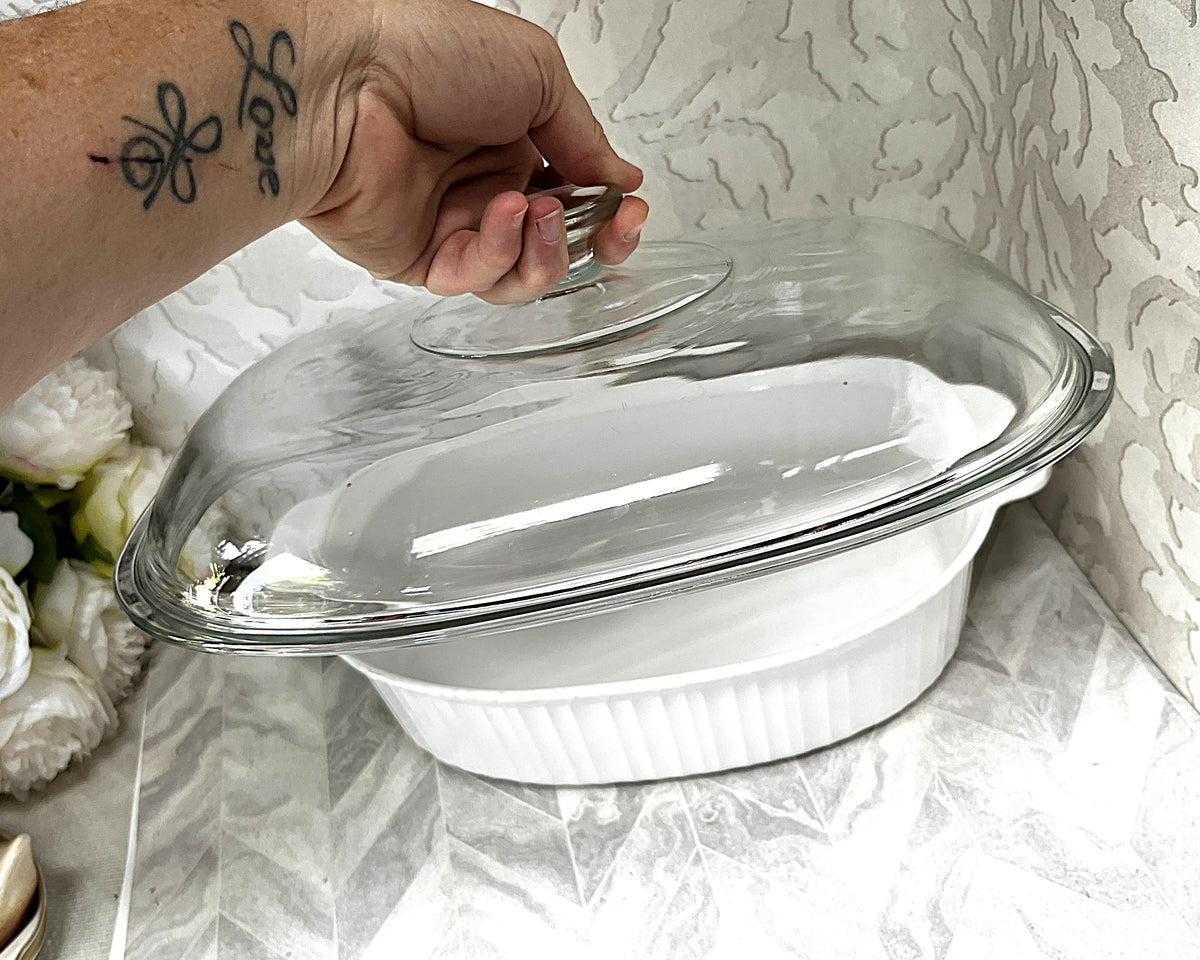CorningWare: French White: F-14-B Lidded Casserole Domed