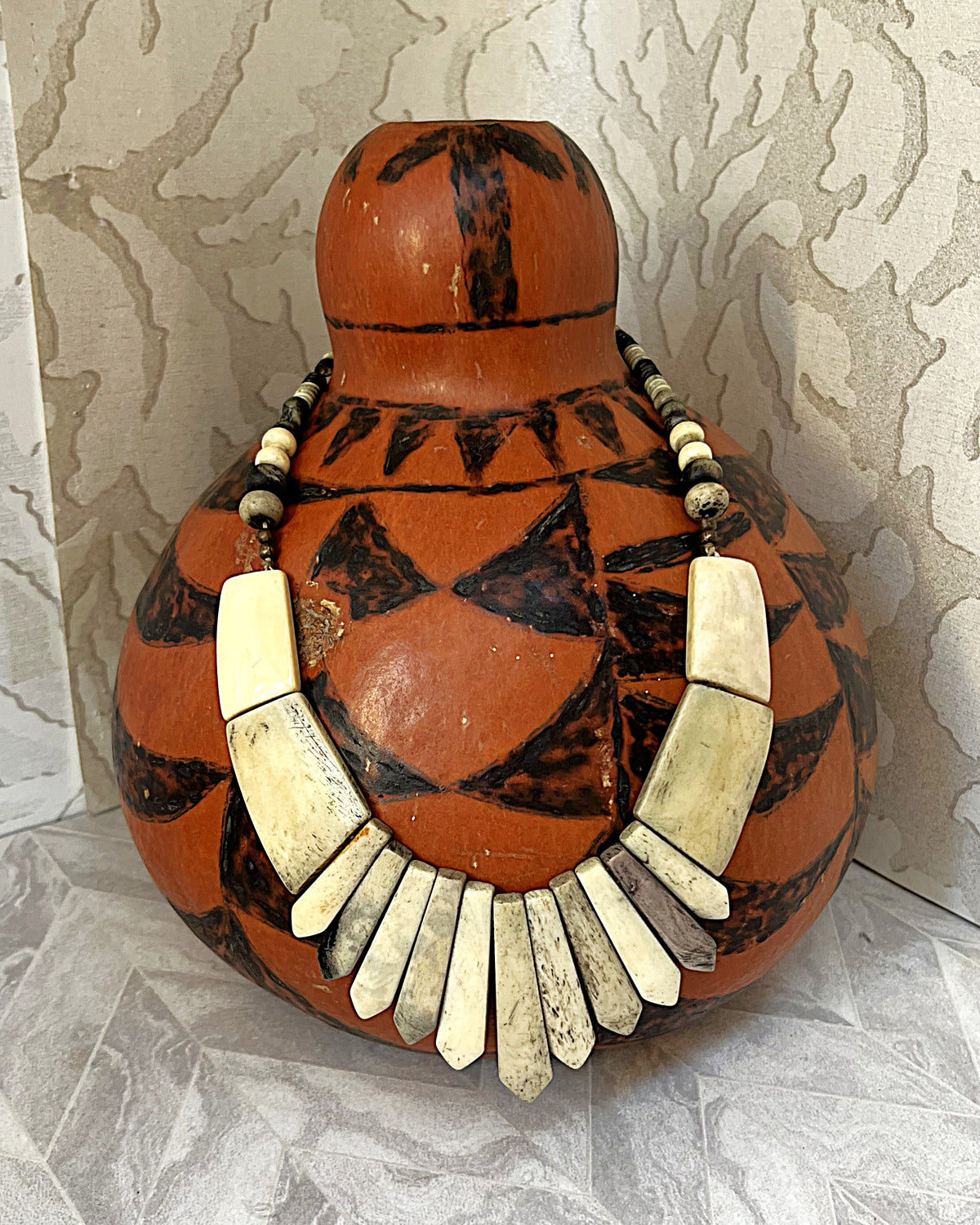 Jewellery: Antique Asian Water Buffalo Bone Necklace